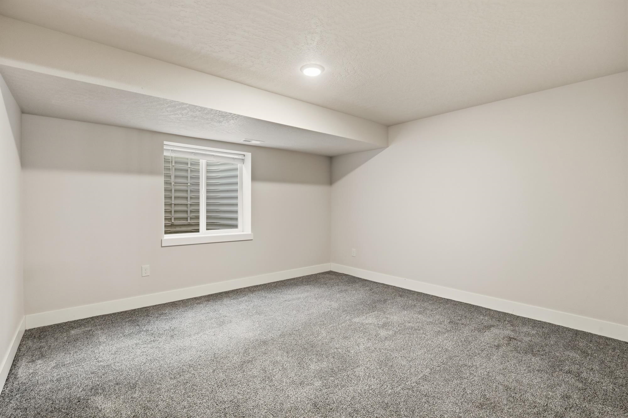 6129 N Howard St - Photo 34