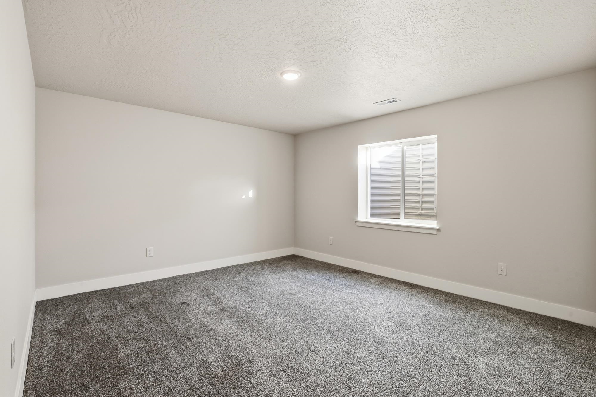 6129 N Howard St - Photo 35
