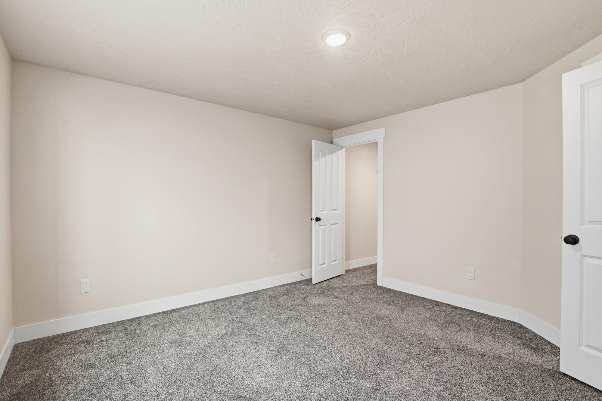 6129 N Howard St - Photo 37