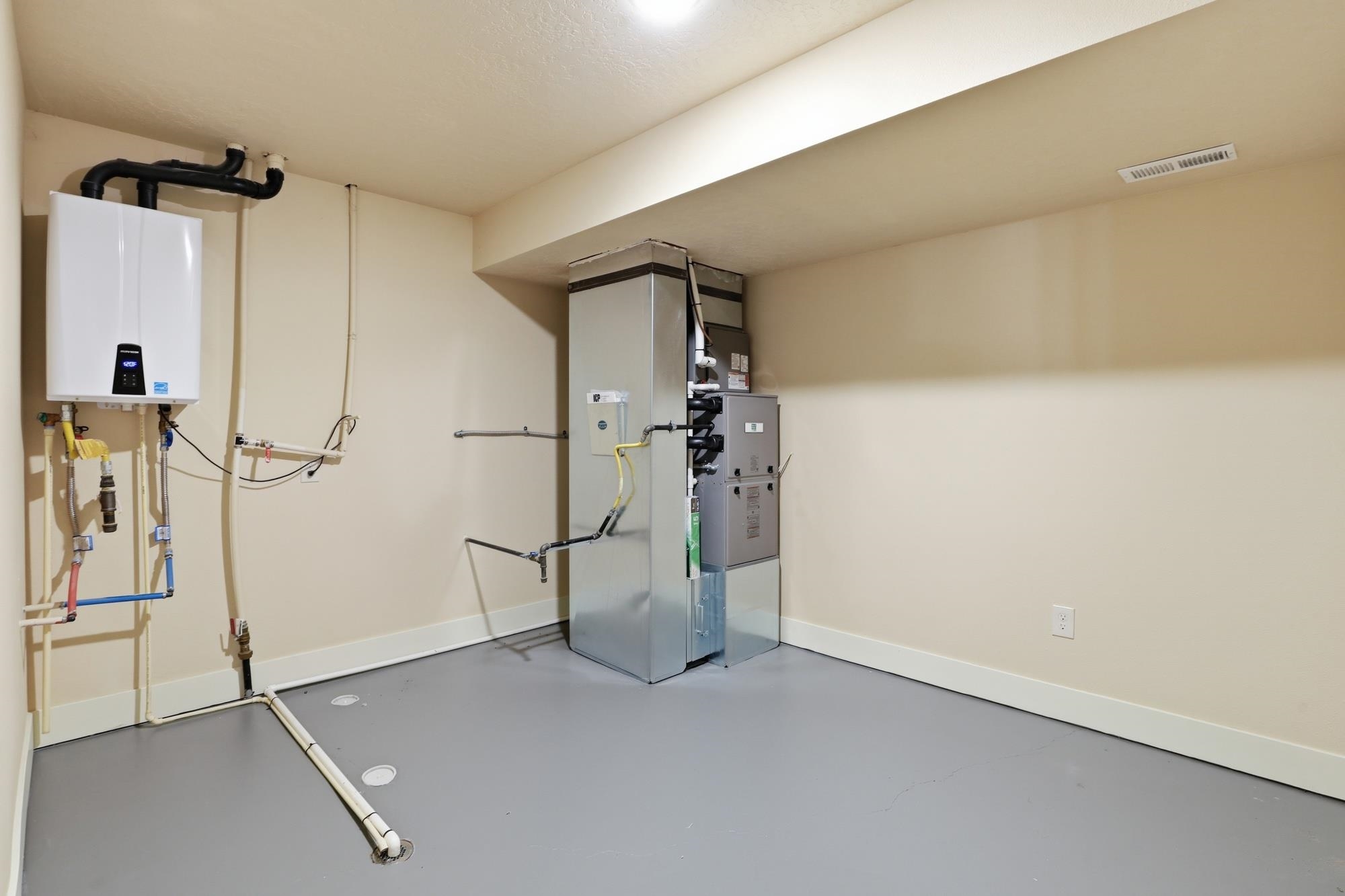 6129 N Howard St - Photo 39