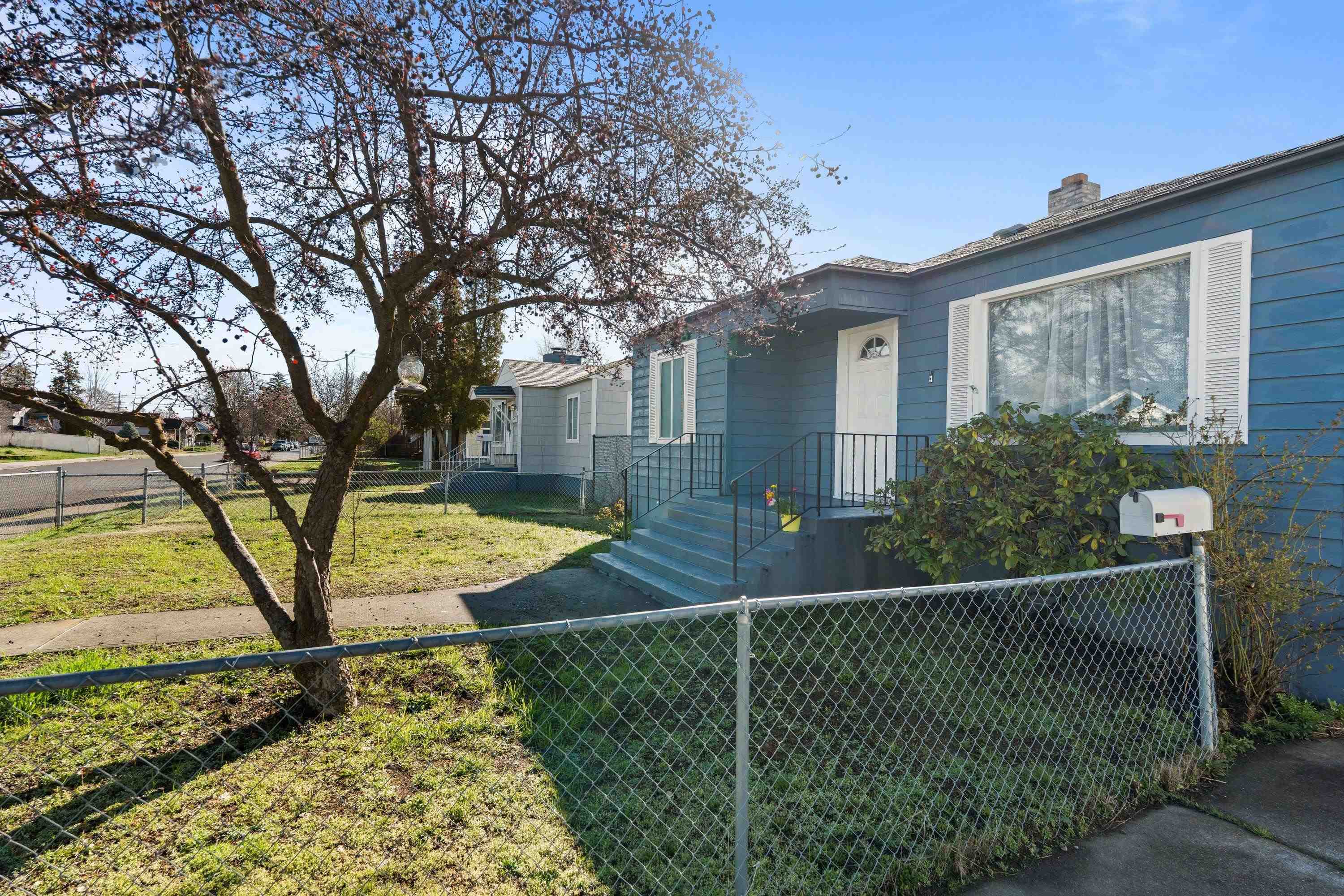 204 E Princeton Ave - Photo 32