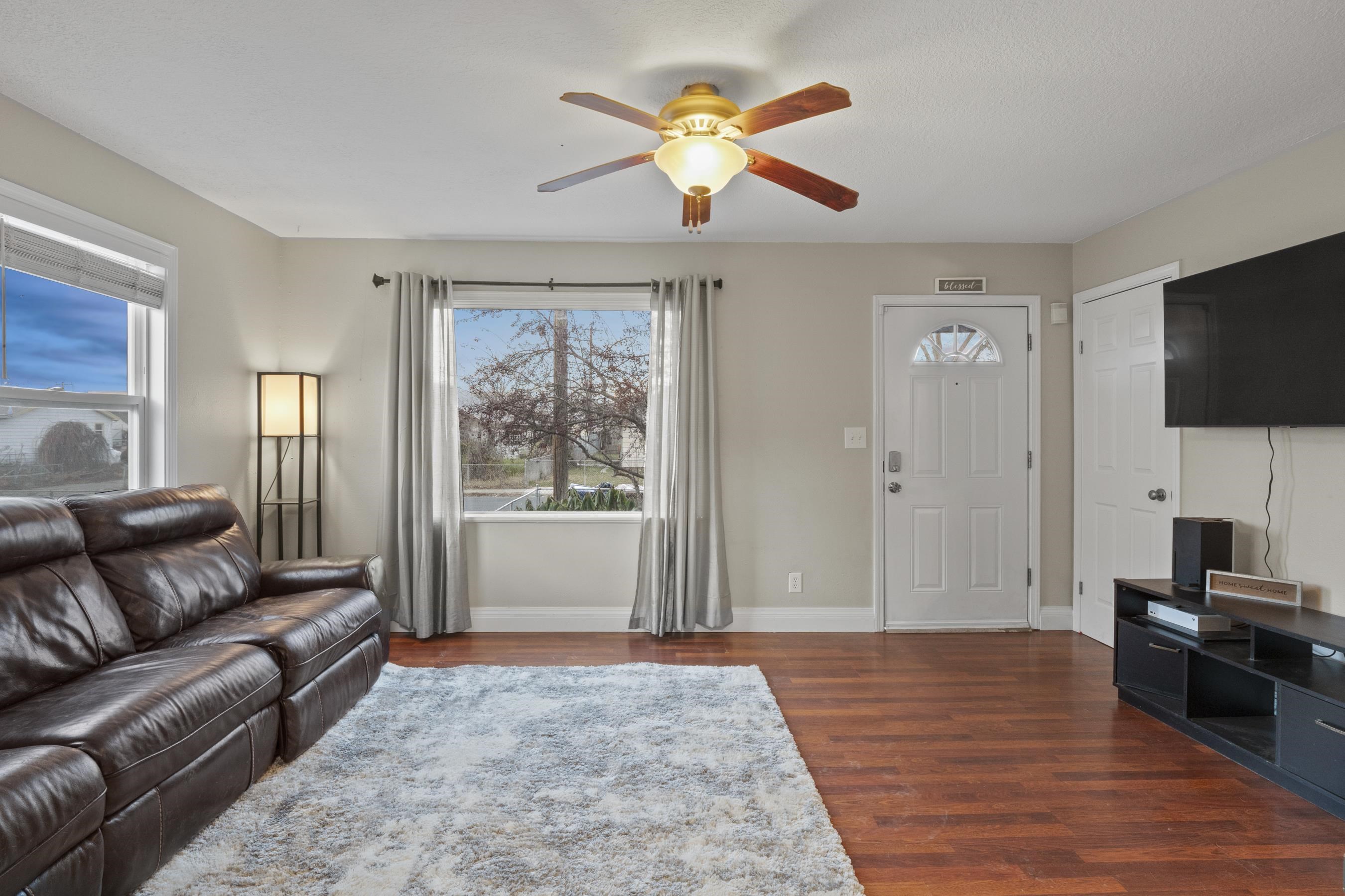 204 E Princeton Ave - Photo 6