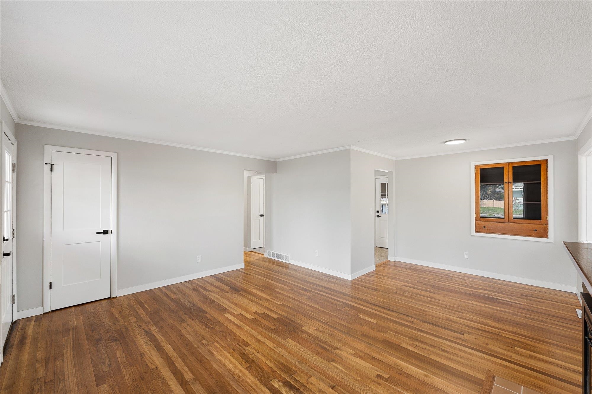 3527 W W Wellesley Ave - Photo 2