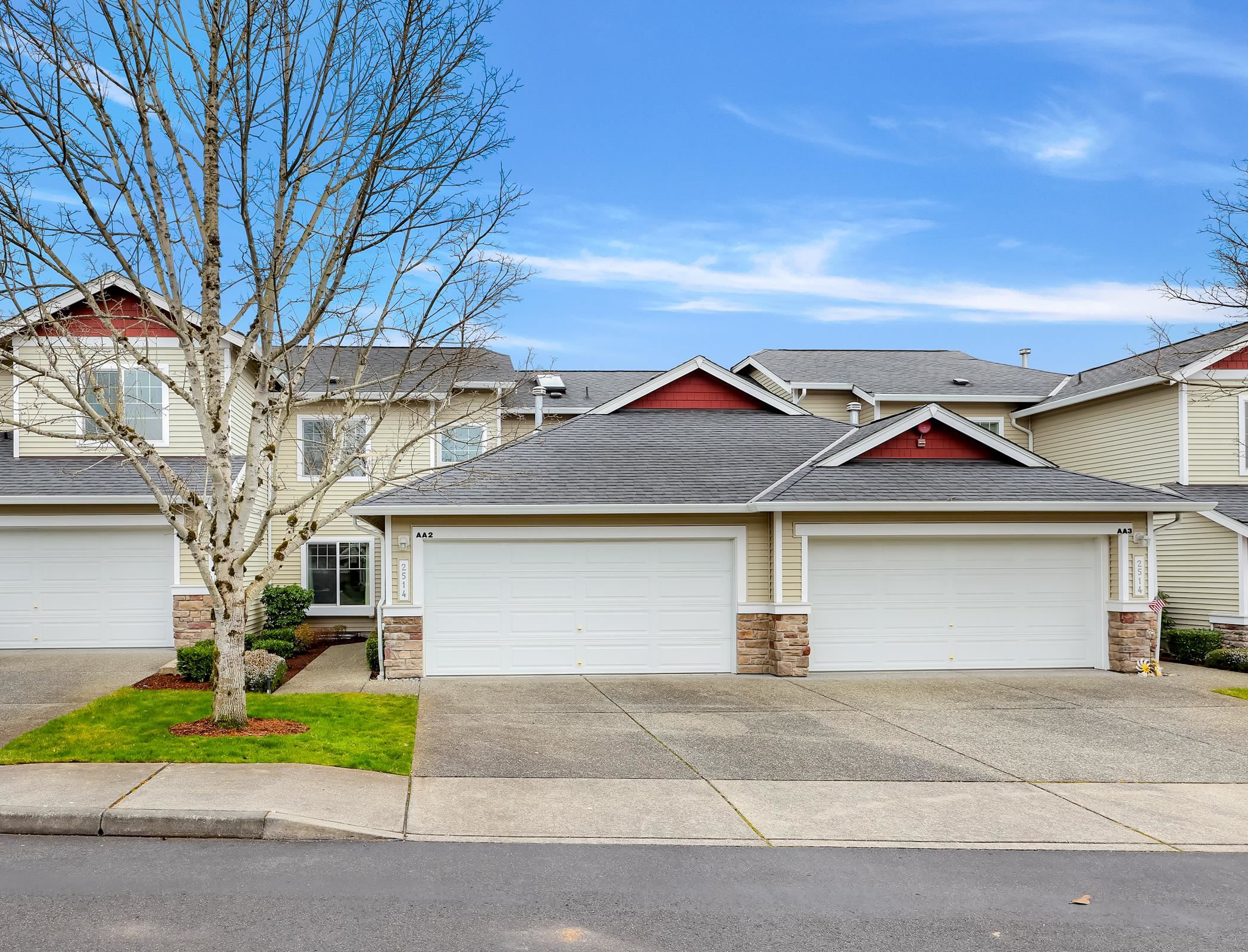 2514 NE 85th Dr - Photo 2