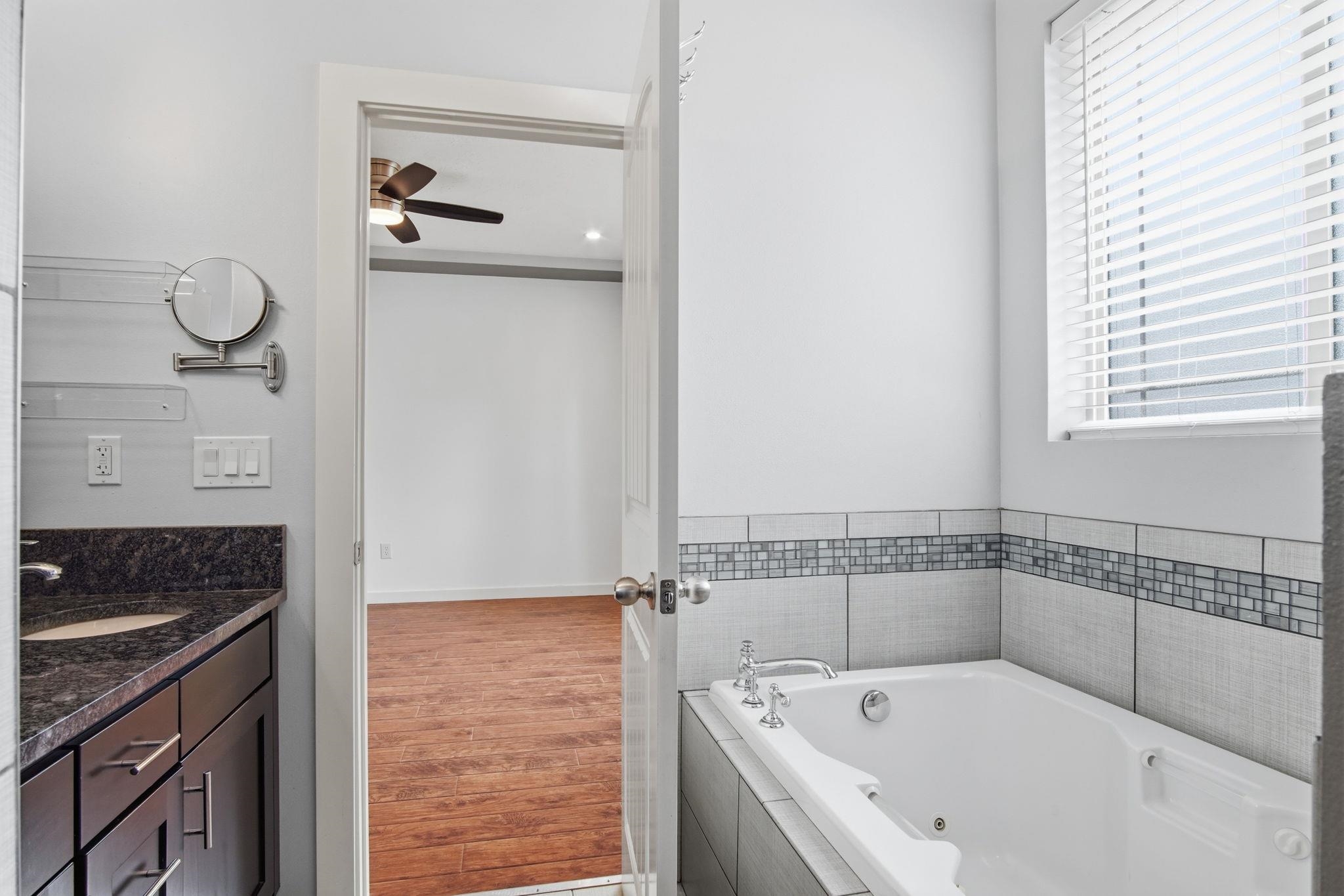 12612 N Ruby Rd - Photo 11