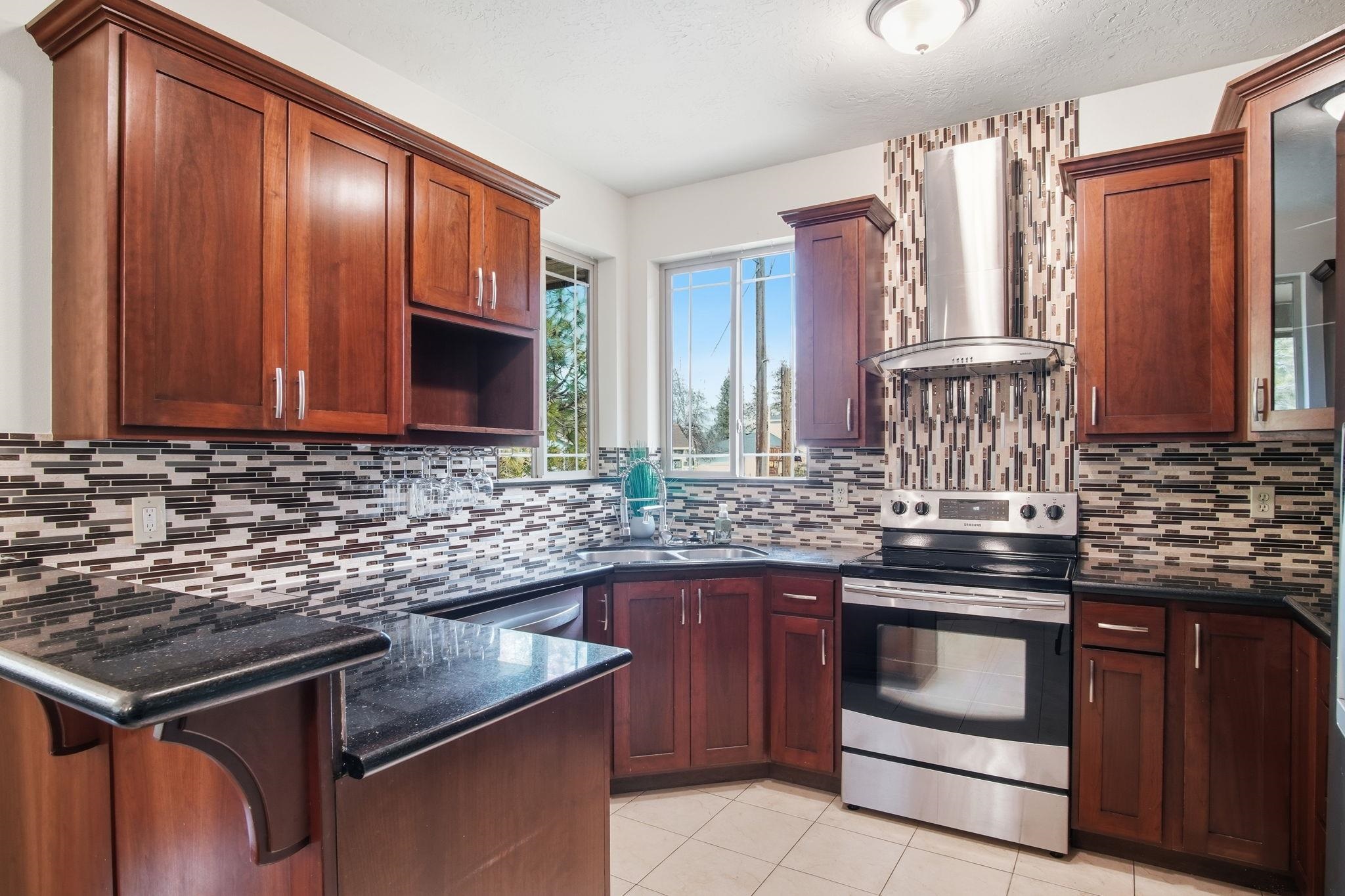 12612 N Ruby Rd - Photo 4