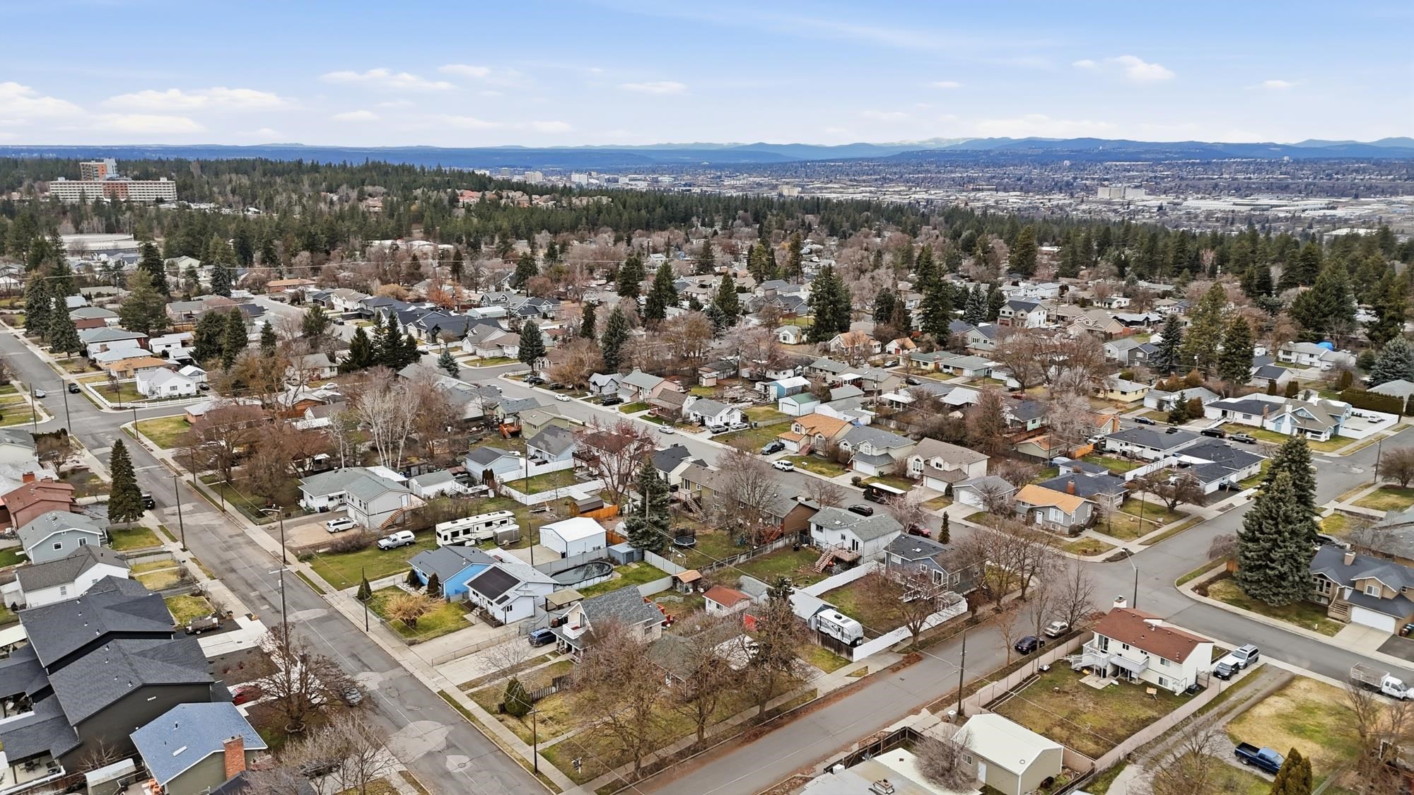 3927 E 26th Ave - Photo 40