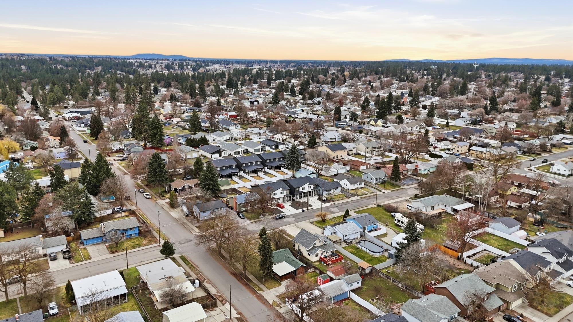 3927 E 26th Ave - Photo 43