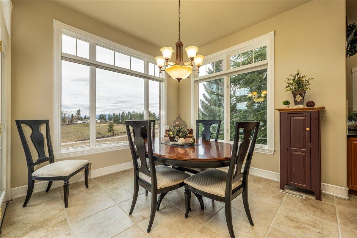 4309 E Silver Spur Ln - Photo 11