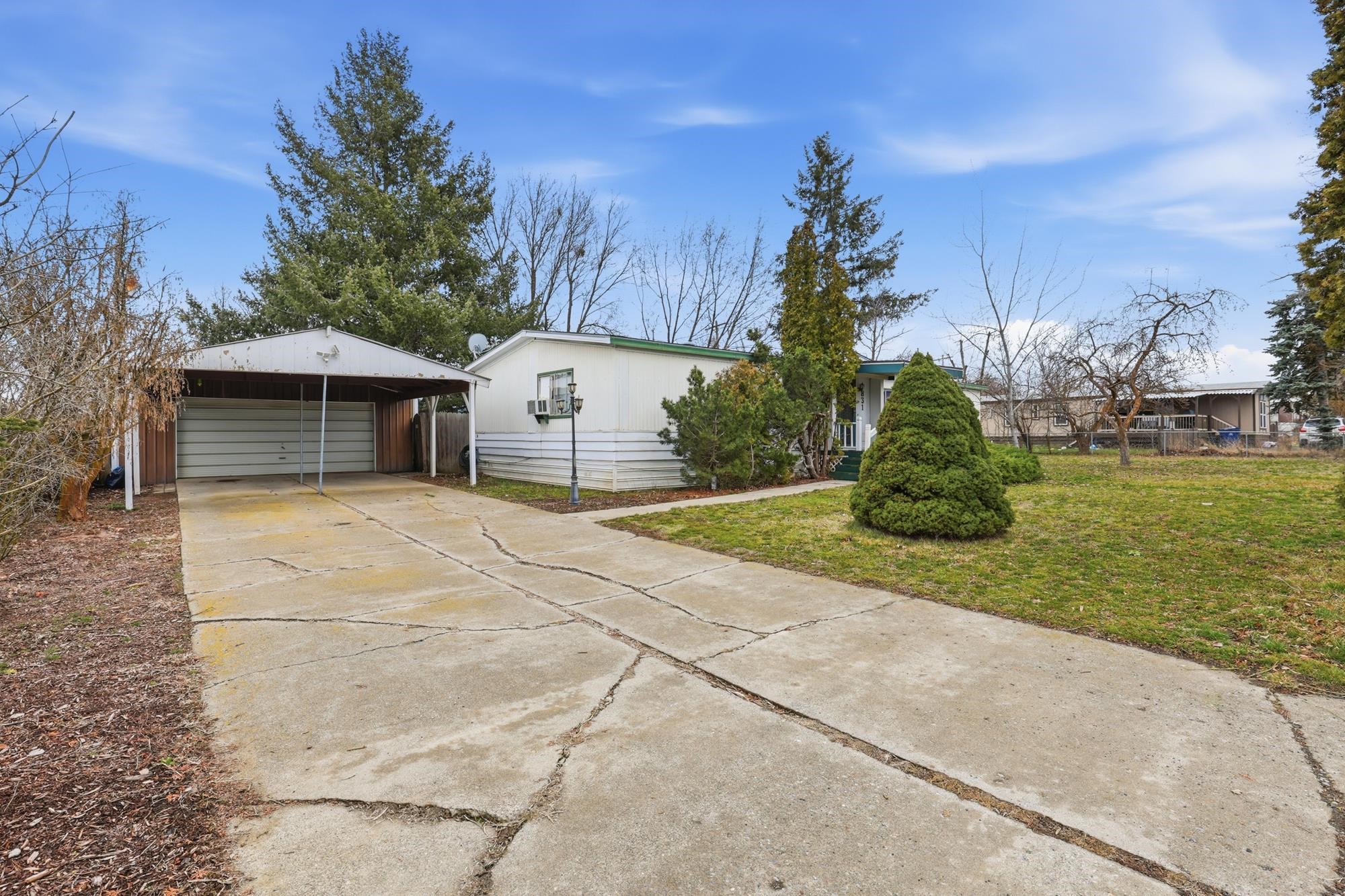 831 S Ziegler St - Photo 5