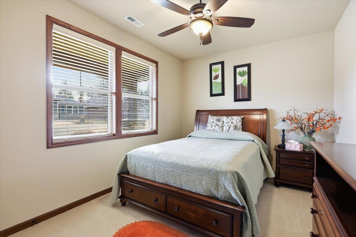 2209 E 52nd Ln - Photo 17