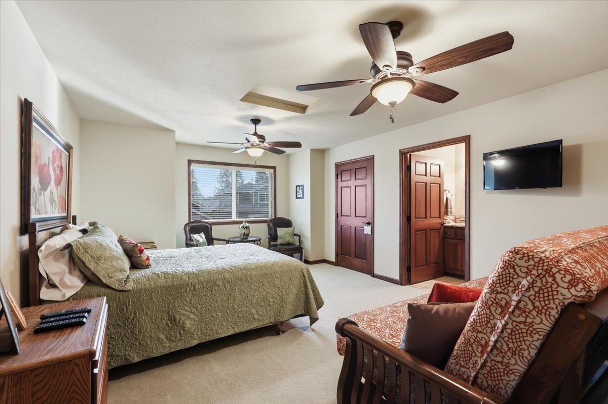 2209 E 52nd Ln - Photo 19