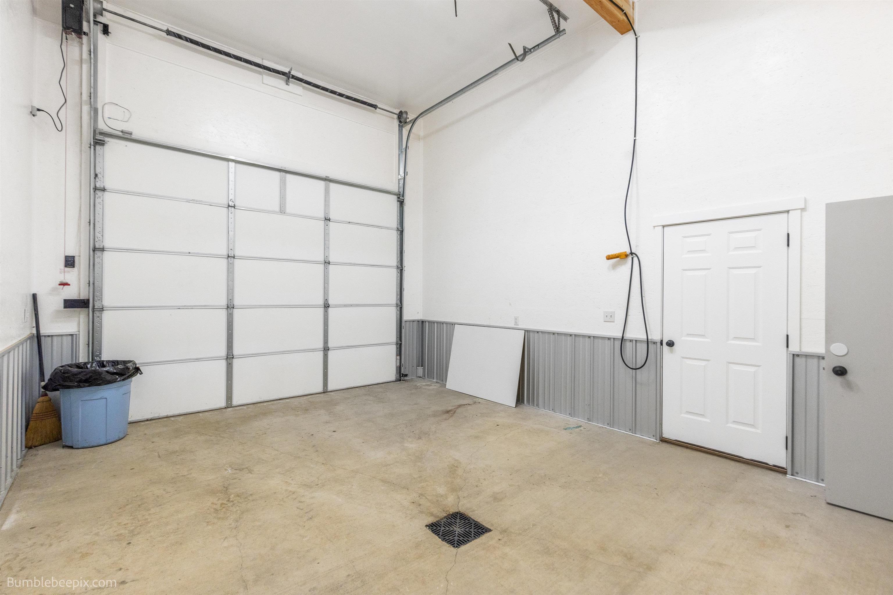 393958 20 Hwy - Photo 14