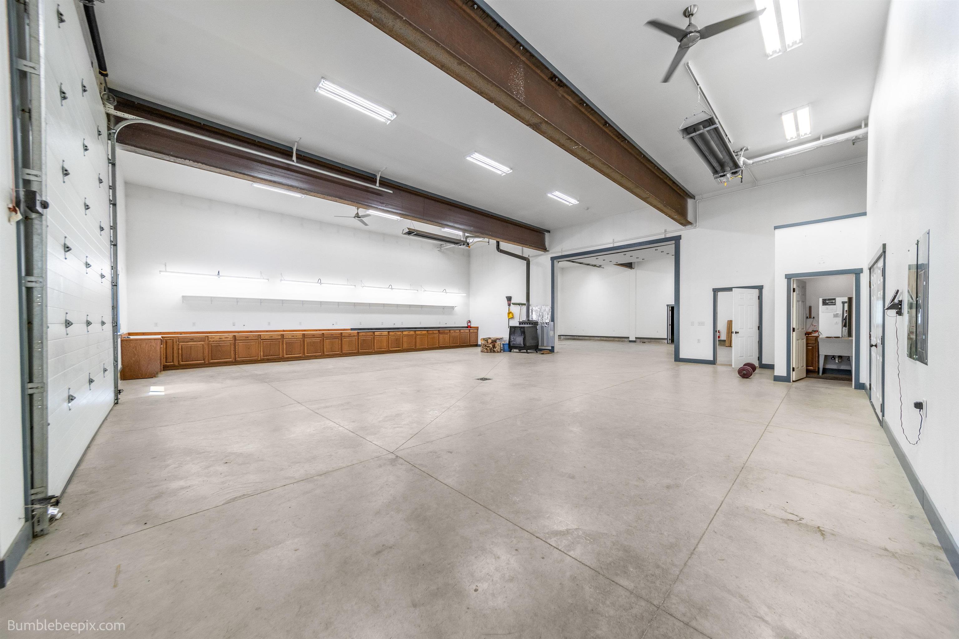 393958 20 Hwy - Photo 18