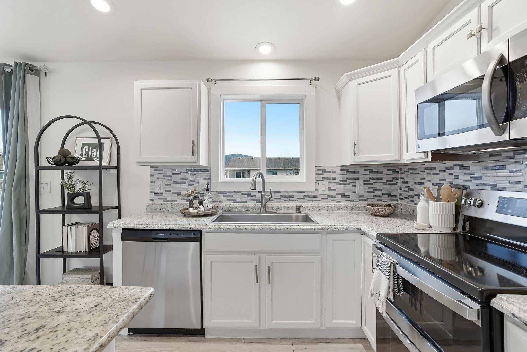 18109 E Michielli Ave - Photo 11