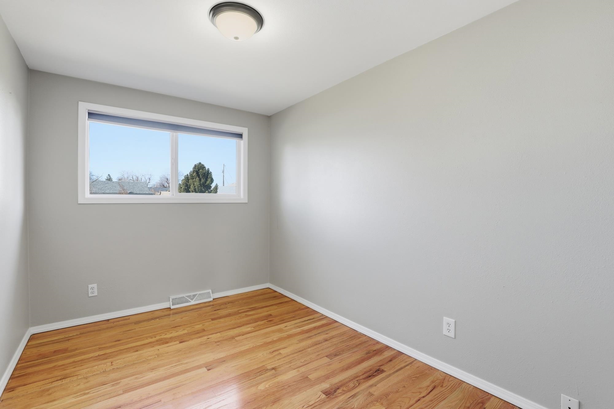 5816 N Lincoln St - Photo 15