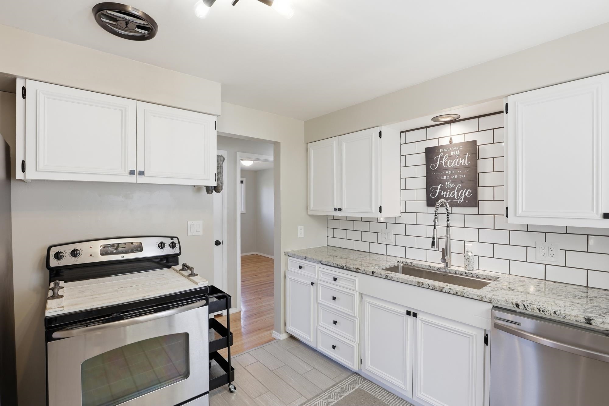 5816 N Lincoln St - Photo 6