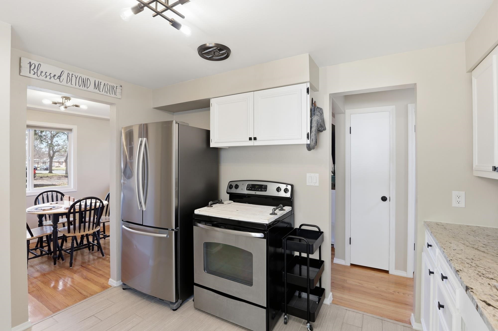 5816 N Lincoln St - Photo 7