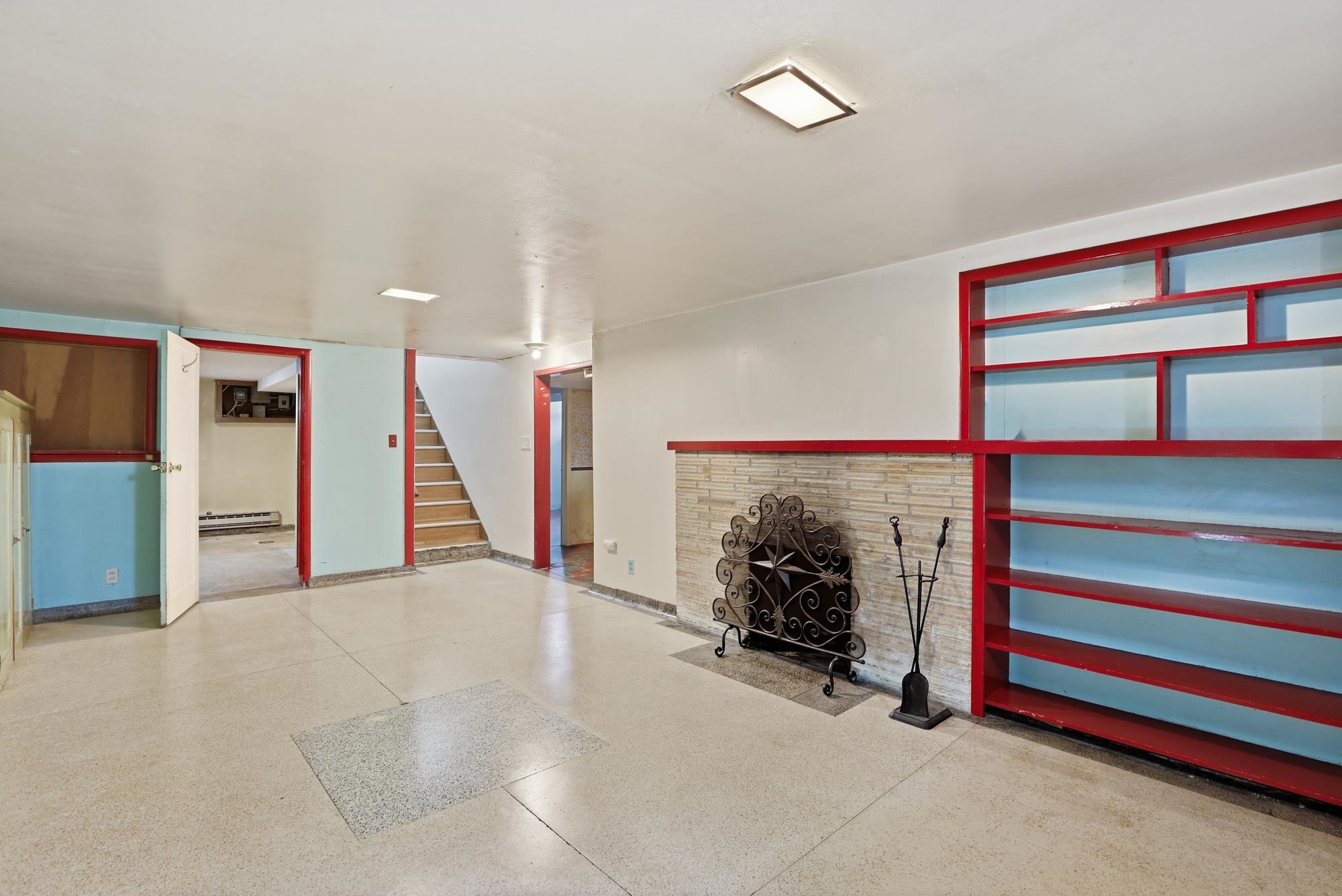 1012 E Augusta Ave - Photo 18