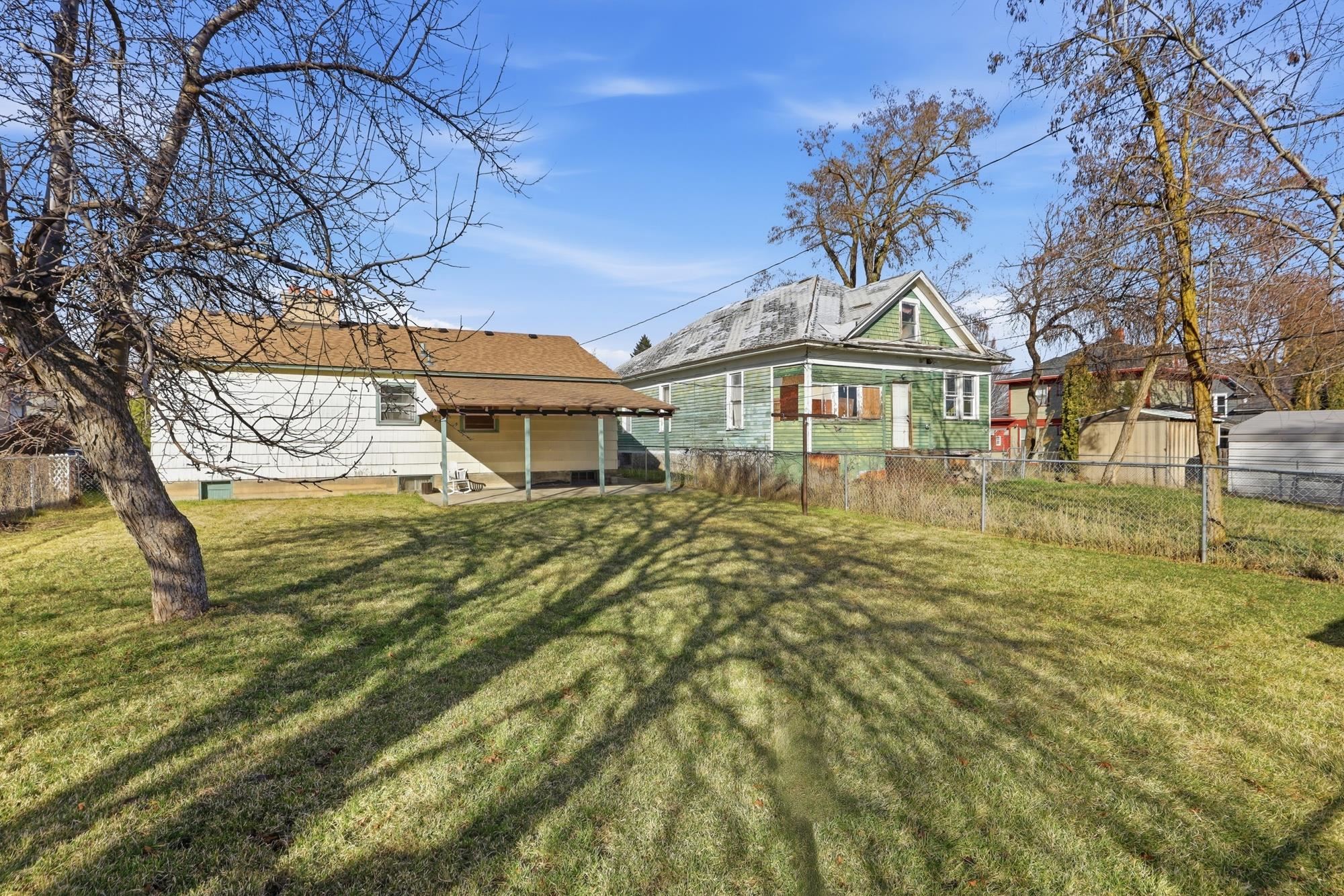1012 E Augusta Ave - Photo 24