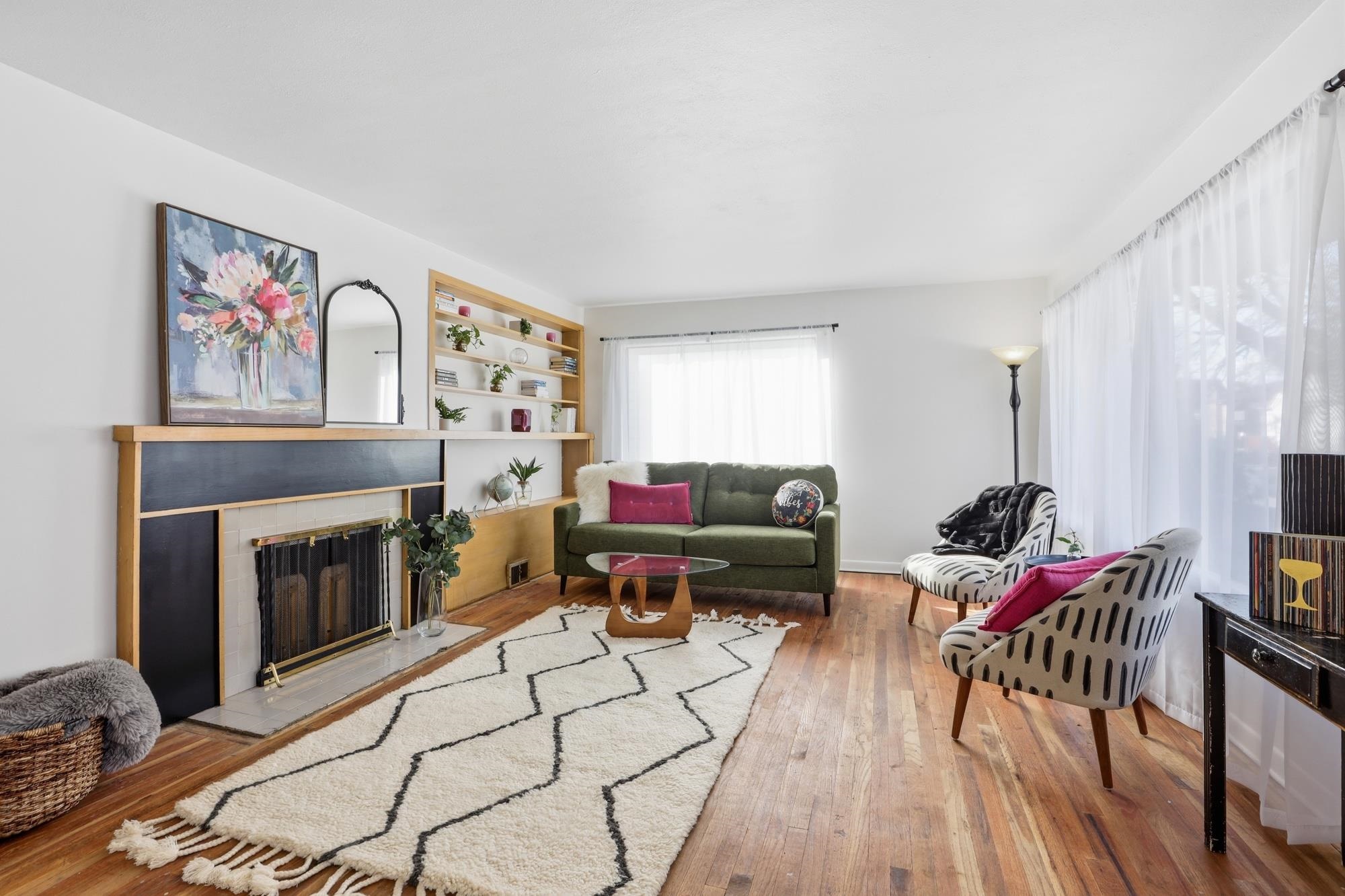 1012 E Augusta Ave - Photo 4