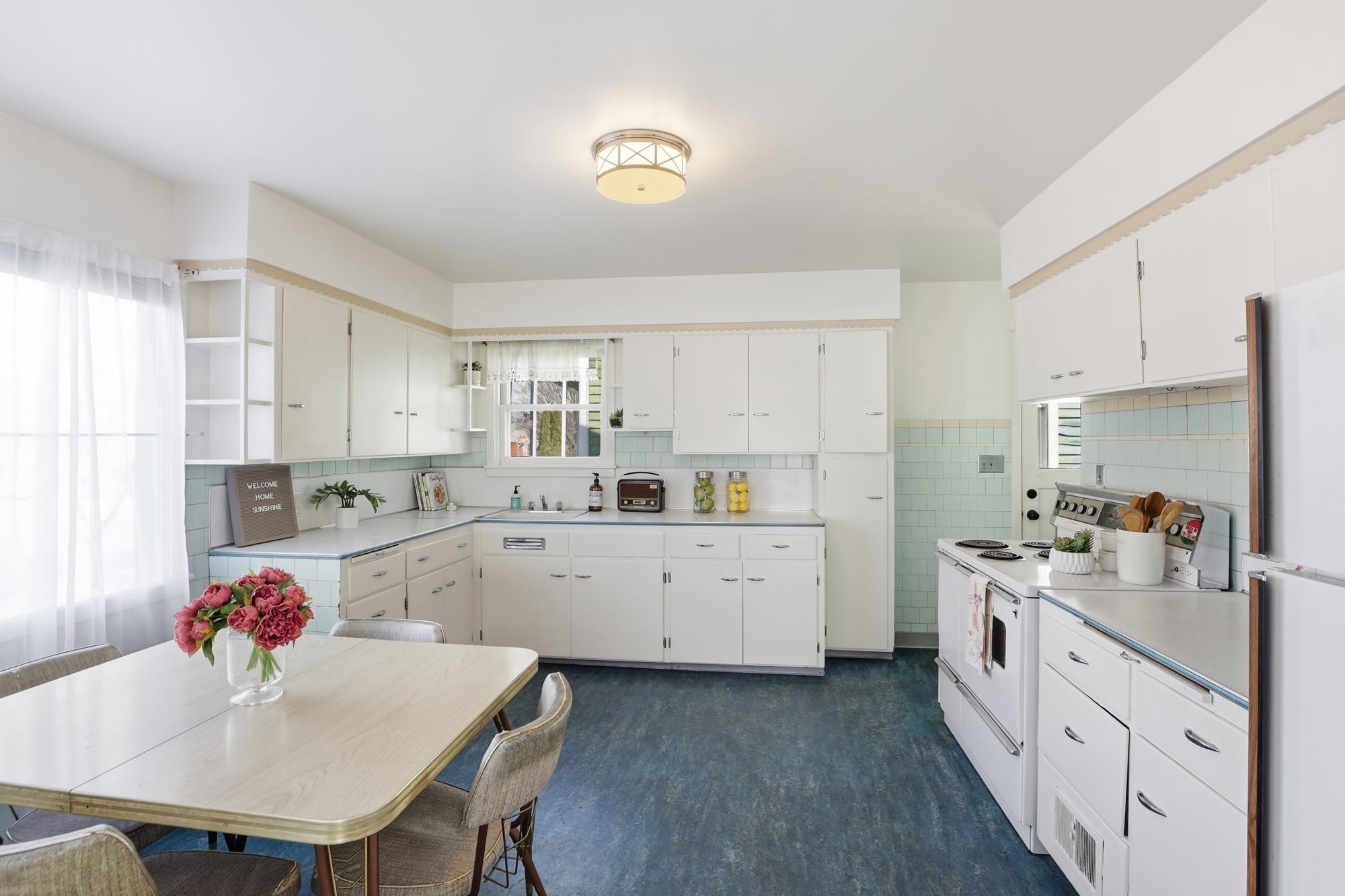1012 E Augusta Ave - Photo 10