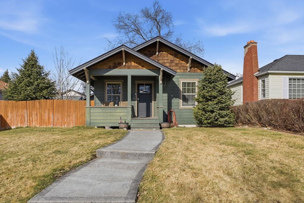 3624 W Kiernan Ave - Photo 1
