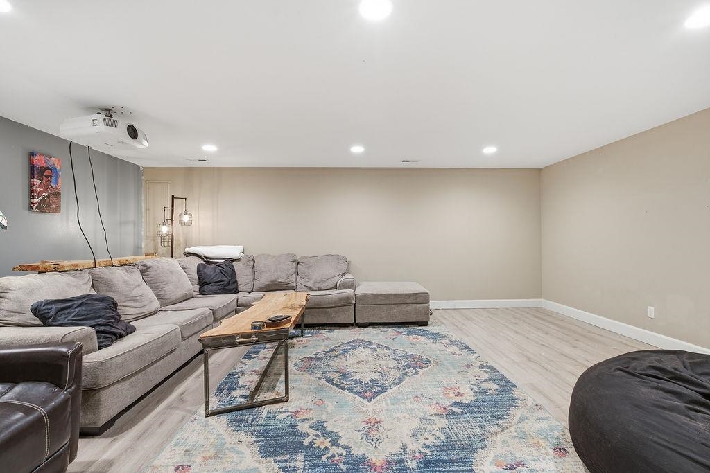 3624 W Kiernan Ave - Photo 18