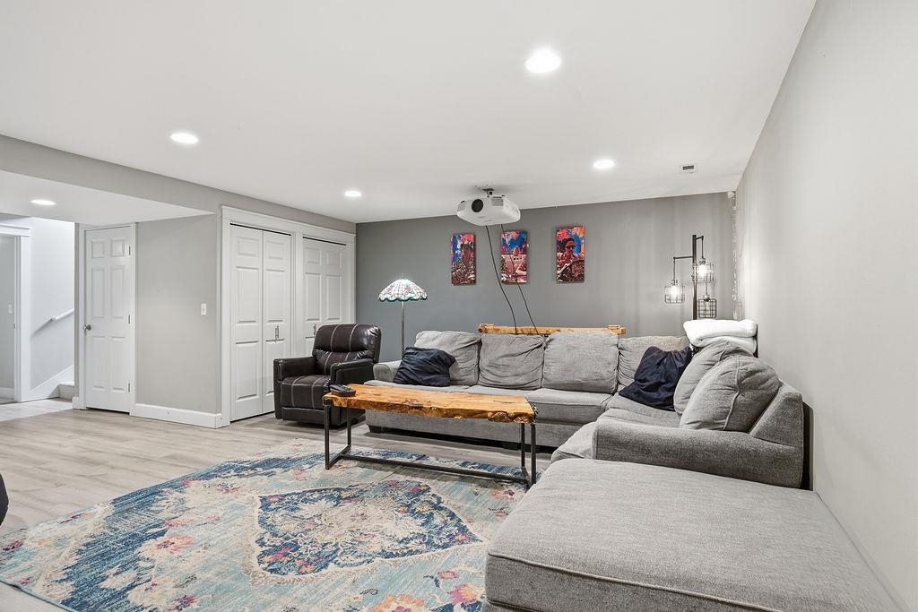 3624 W Kiernan Ave - Photo 19
