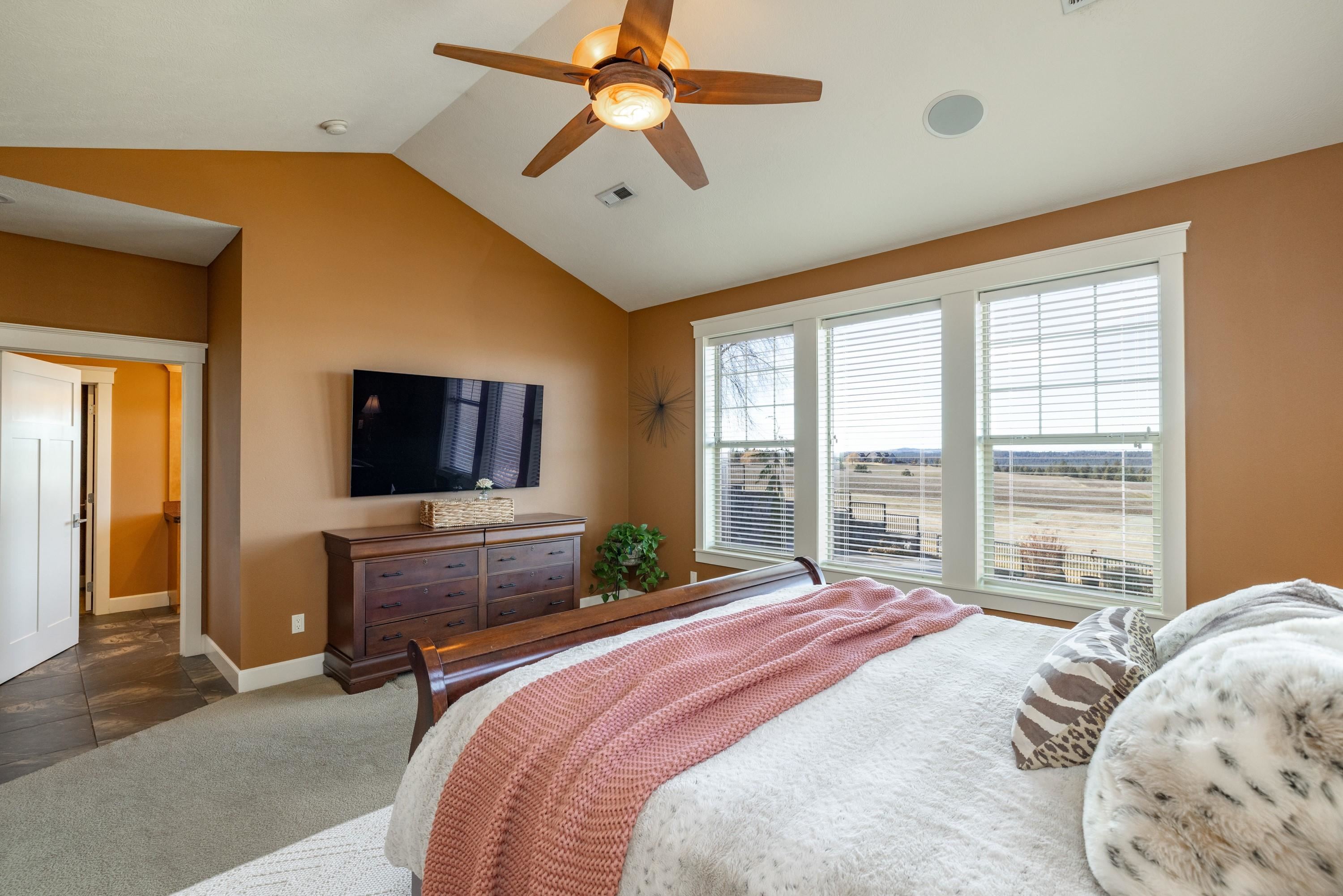 3311 E Chisholm Ln - Photo 18