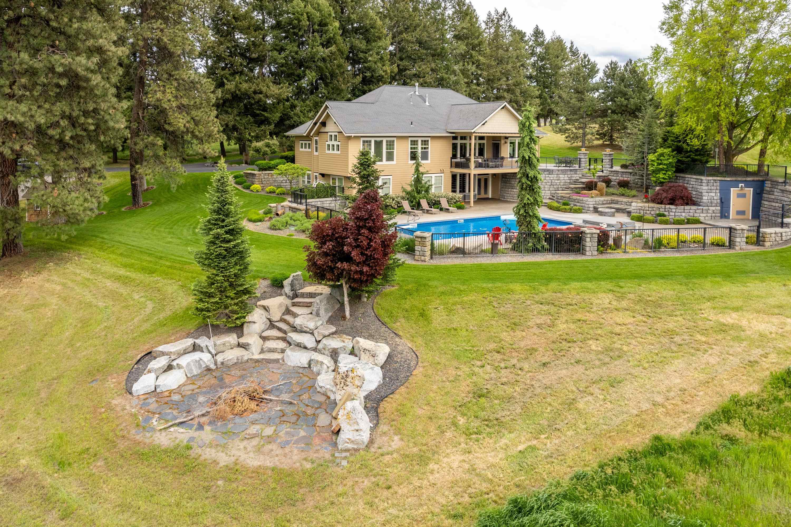 3311 E Chisholm Ln - Photo 43