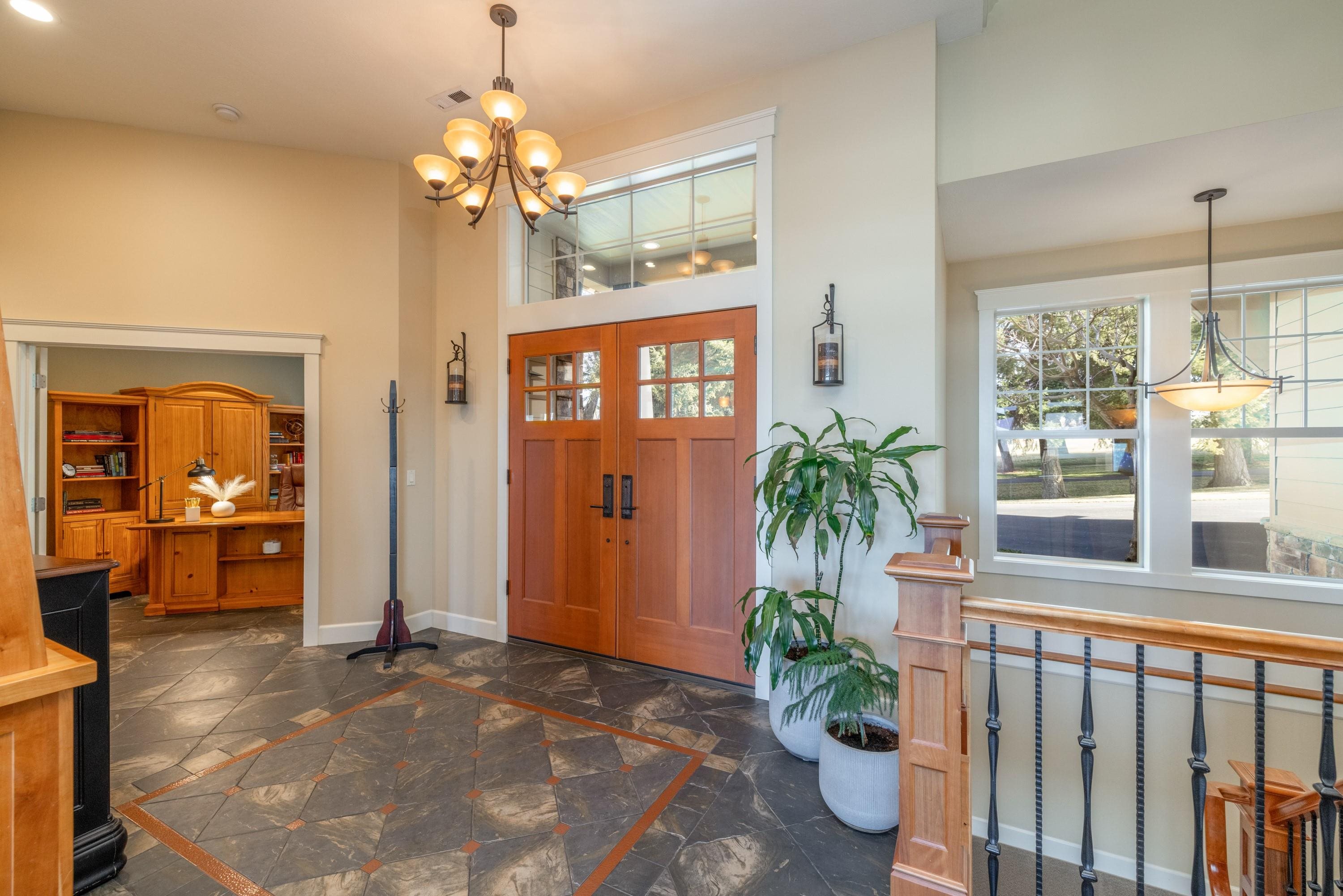 3311 E Chisholm Ln - Photo 7