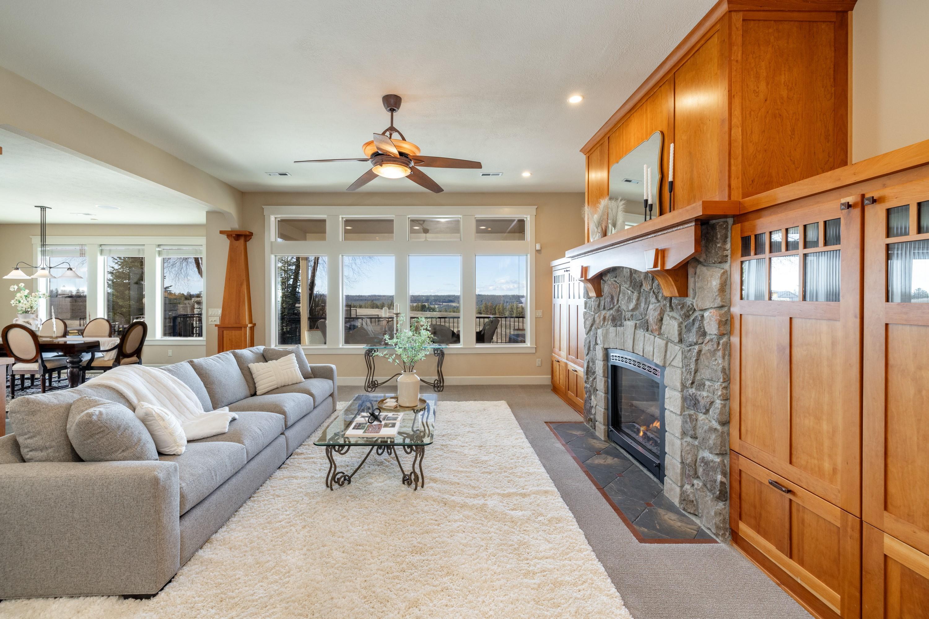 3311 E Chisholm Ln - Photo 9