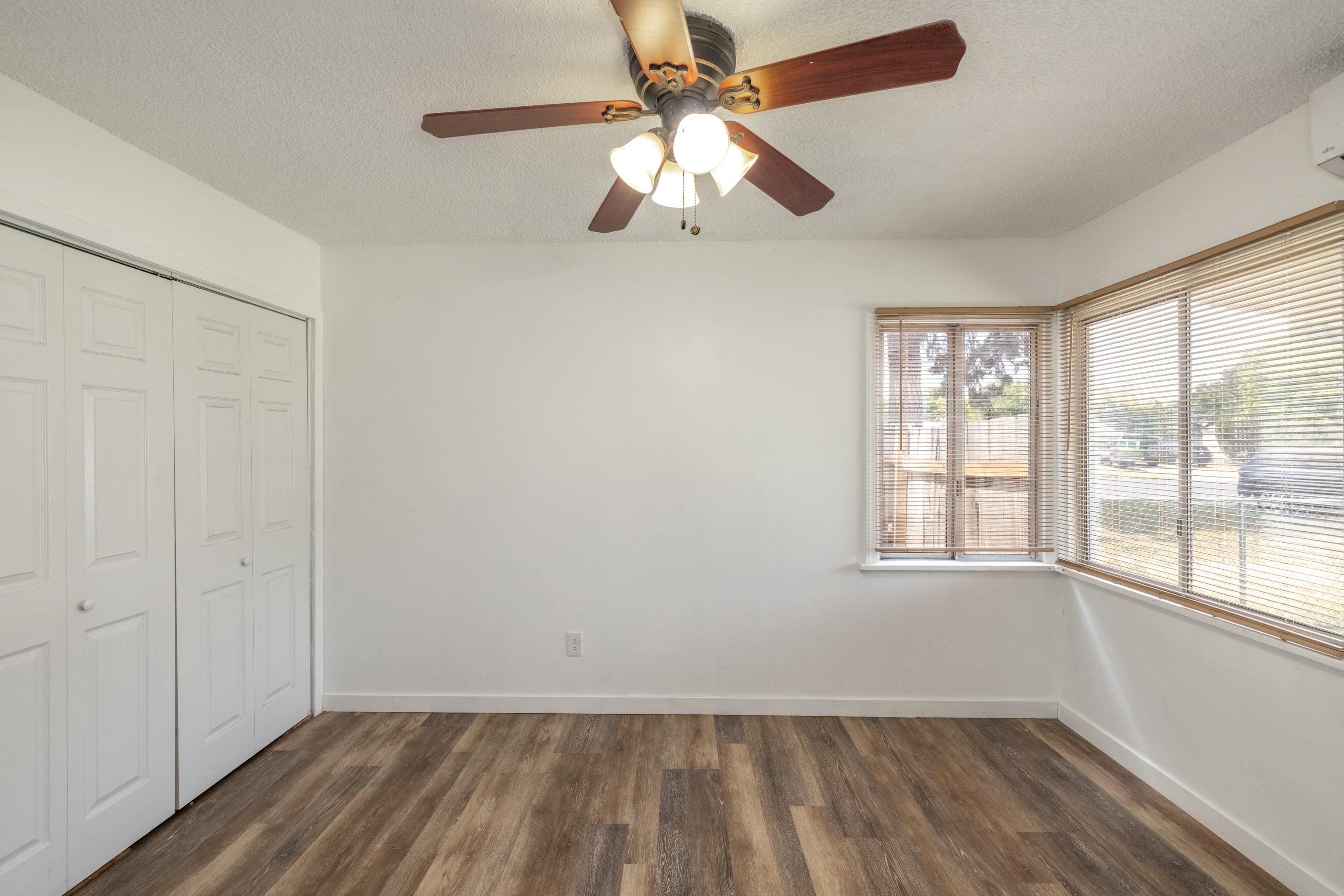 806 E North Ave - Photo 12