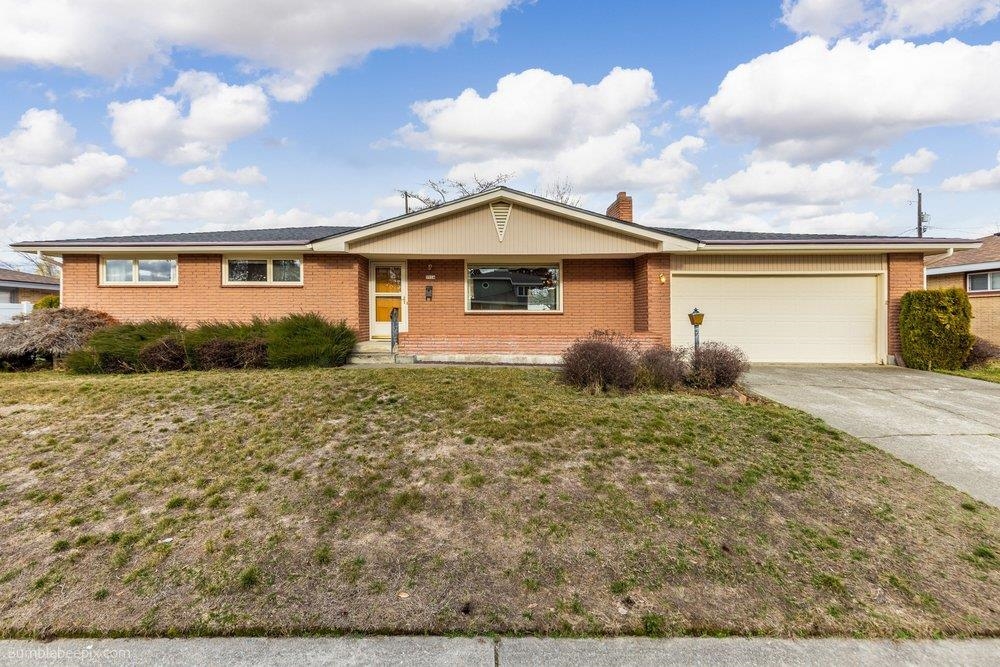 5914 N Fleming St - Photo 2