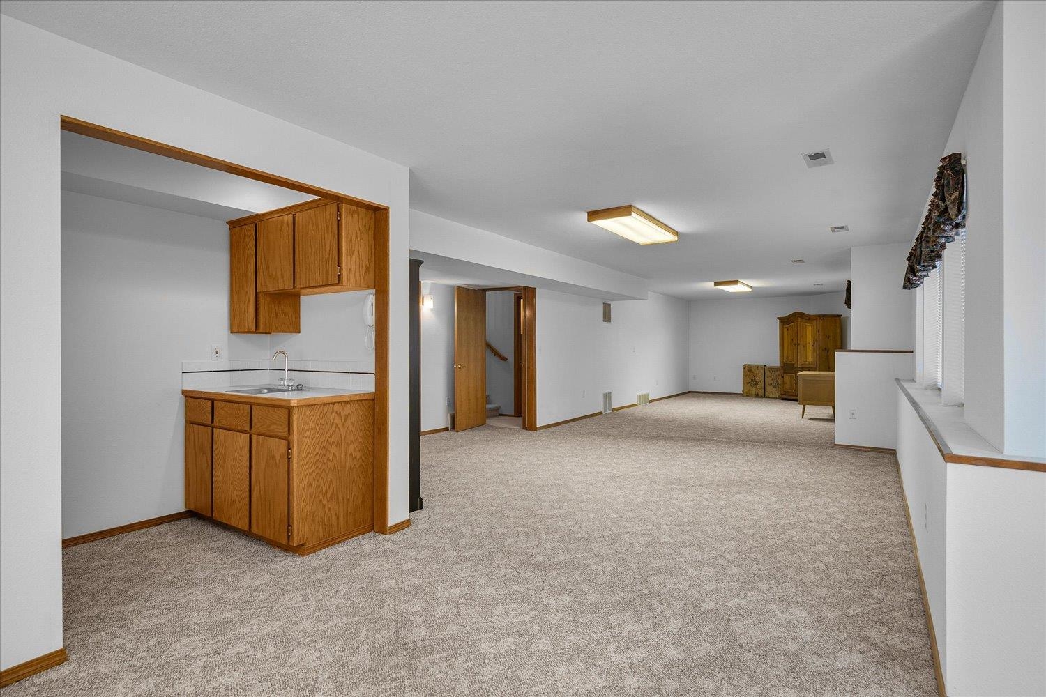 7010 N EAST BLUFF Ct - Photo 23
