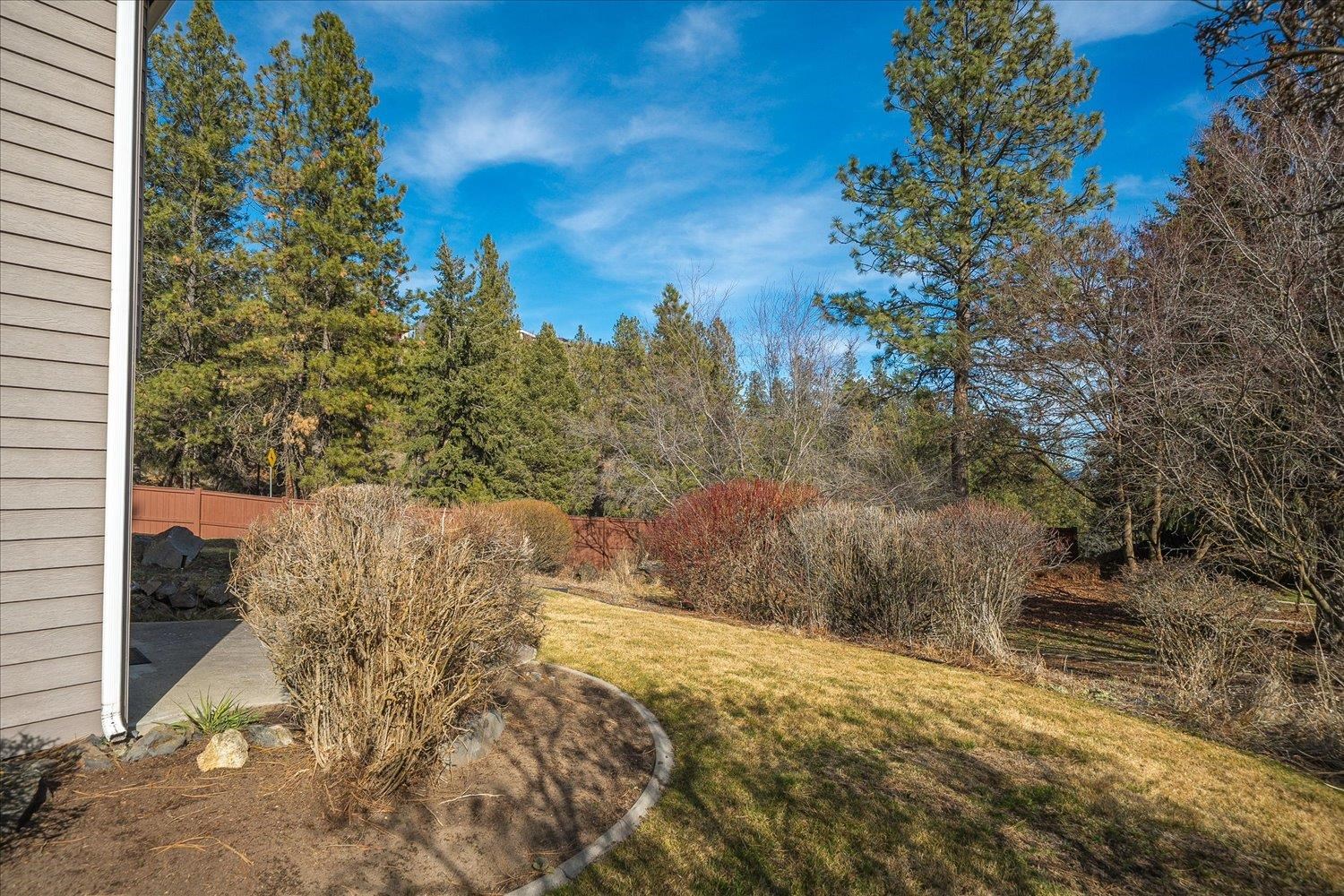 7010 N EAST BLUFF Ct - Photo 35