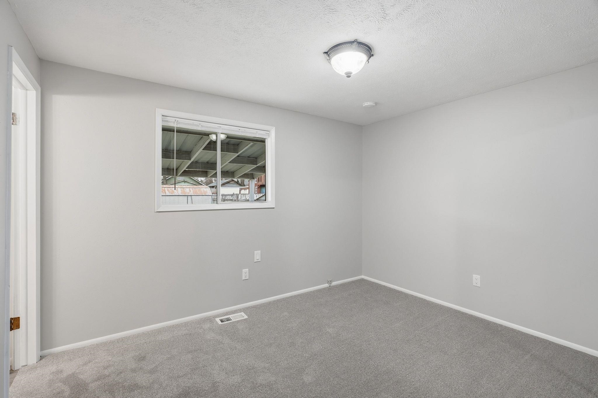 1403 E Gordon Ct - Photo 14