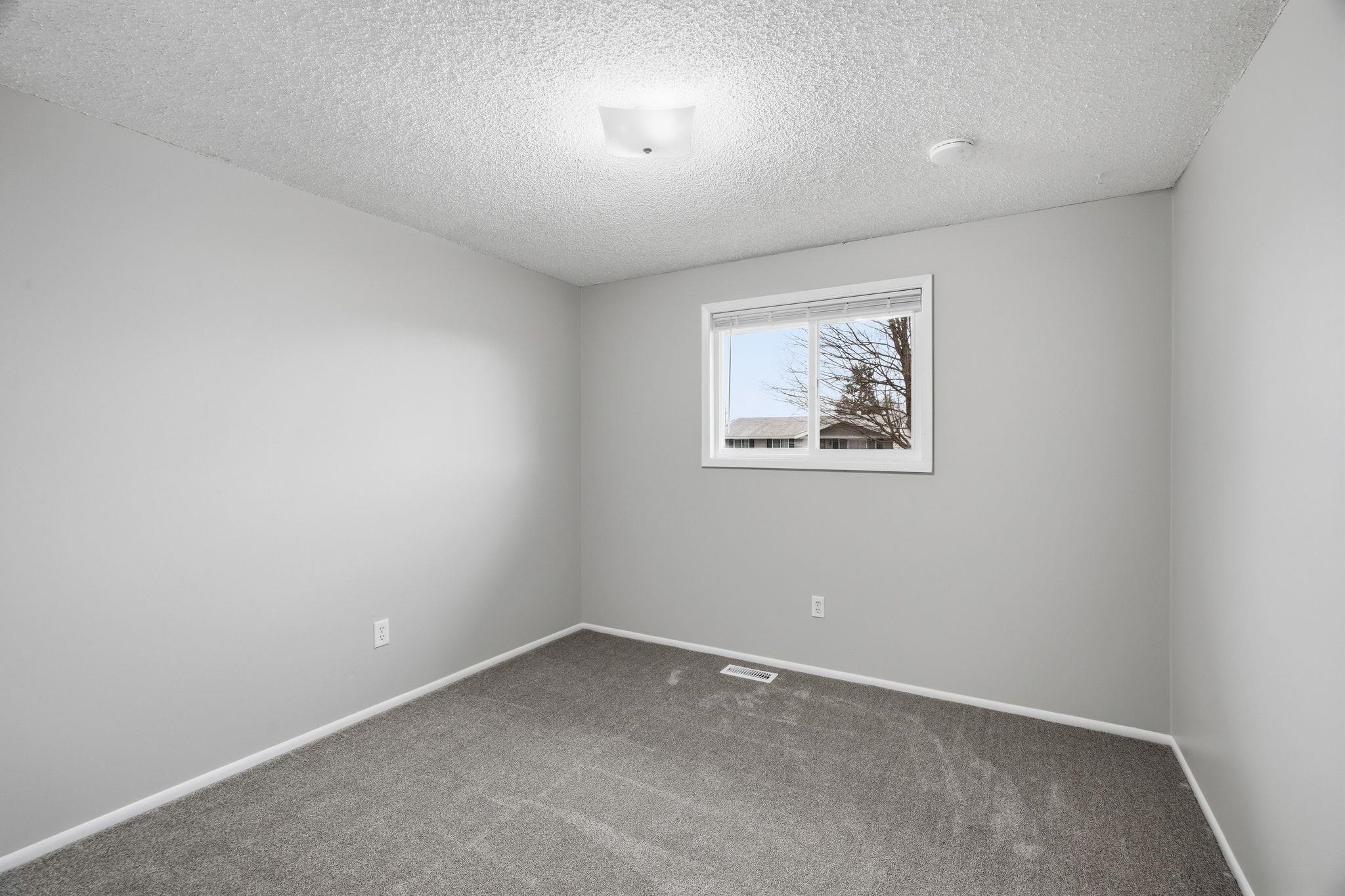 1403 E Gordon Ct - Photo 17