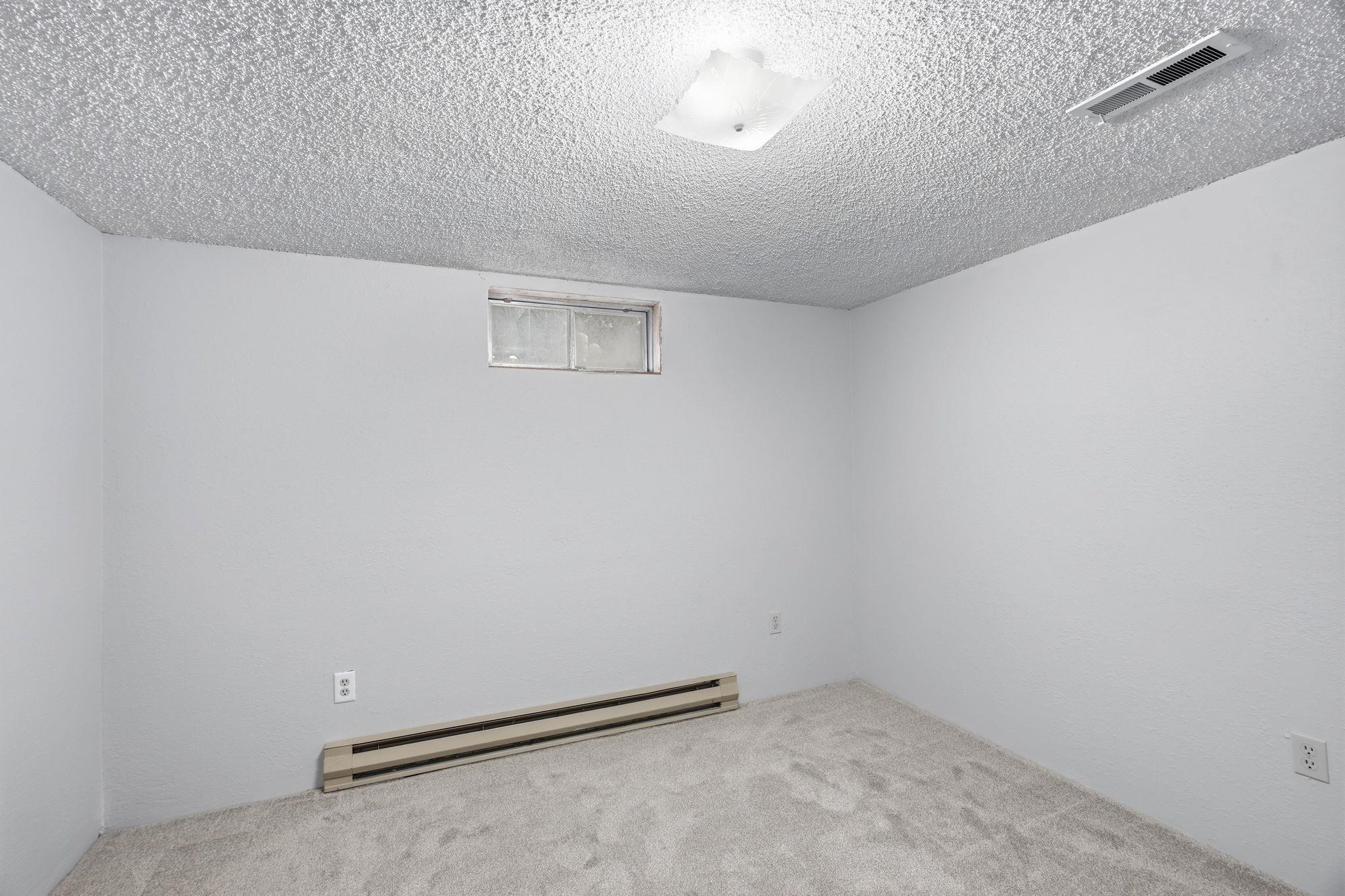 1403 E Gordon Ct - Photo 26