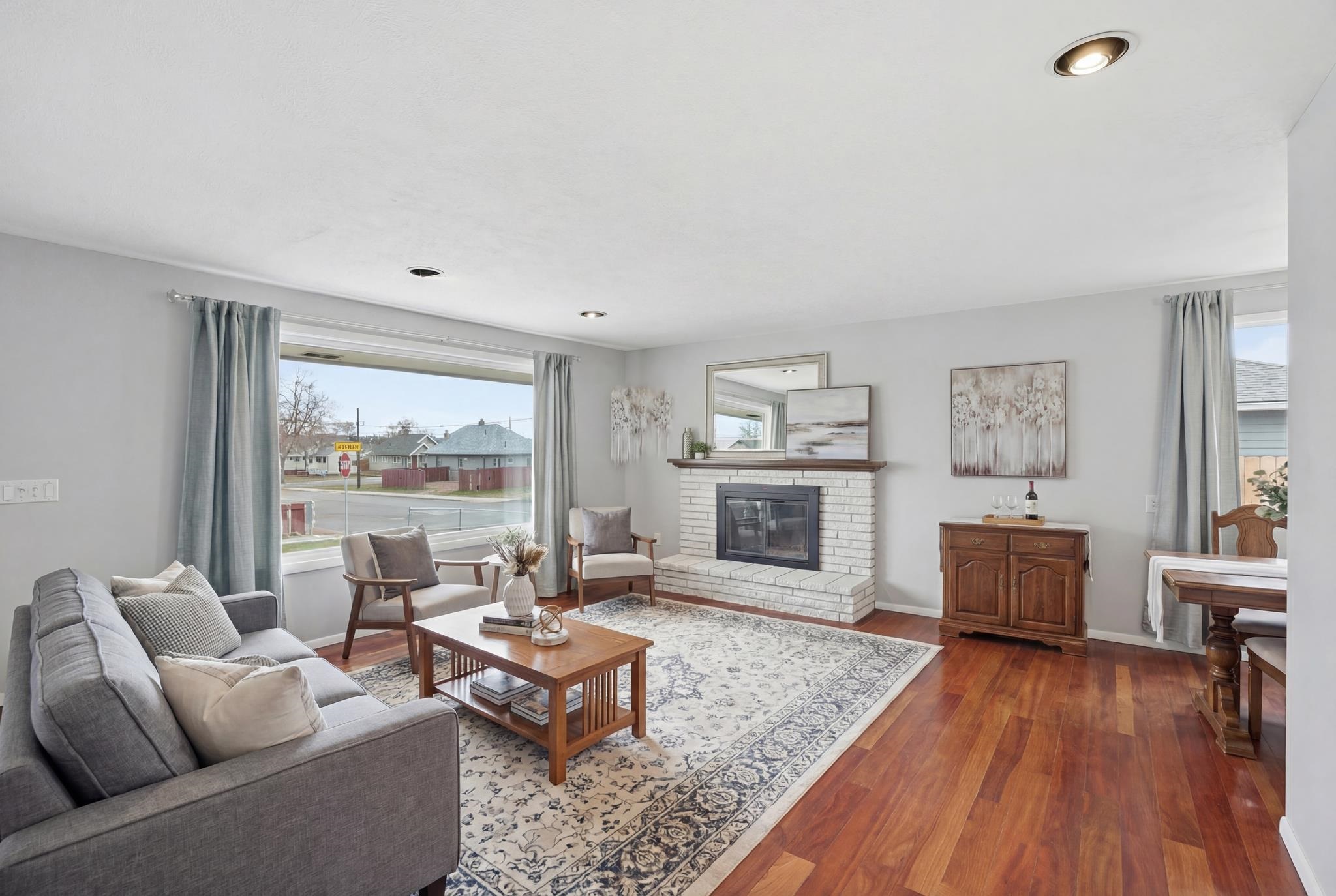 1403 E Gordon Ct - Photo 4