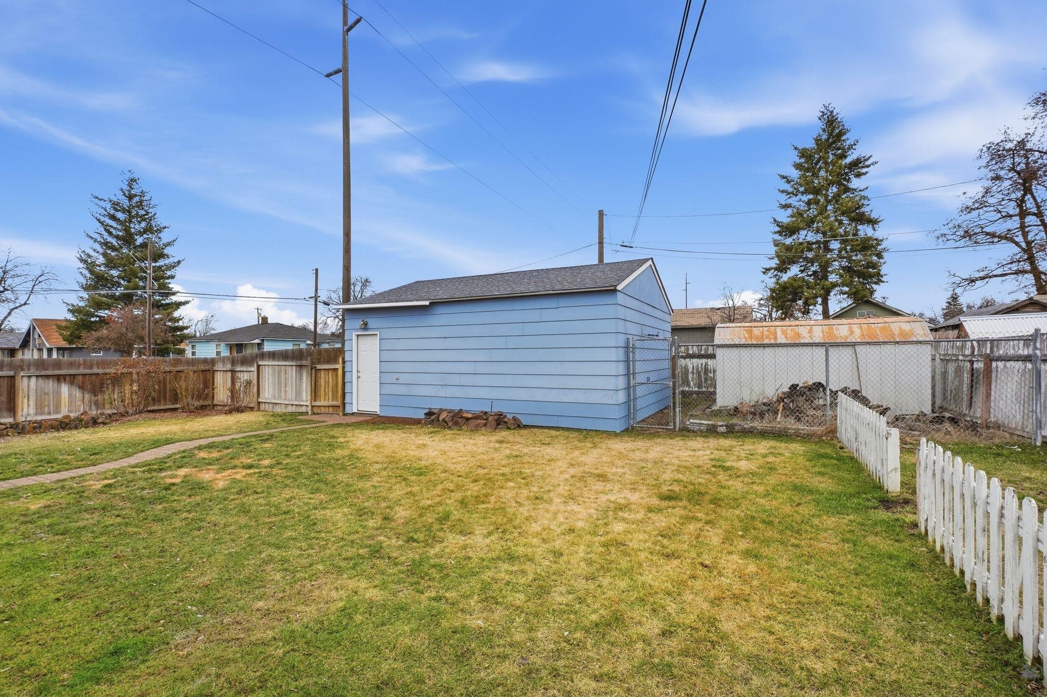 1403 E Gordon Ct - Photo 35