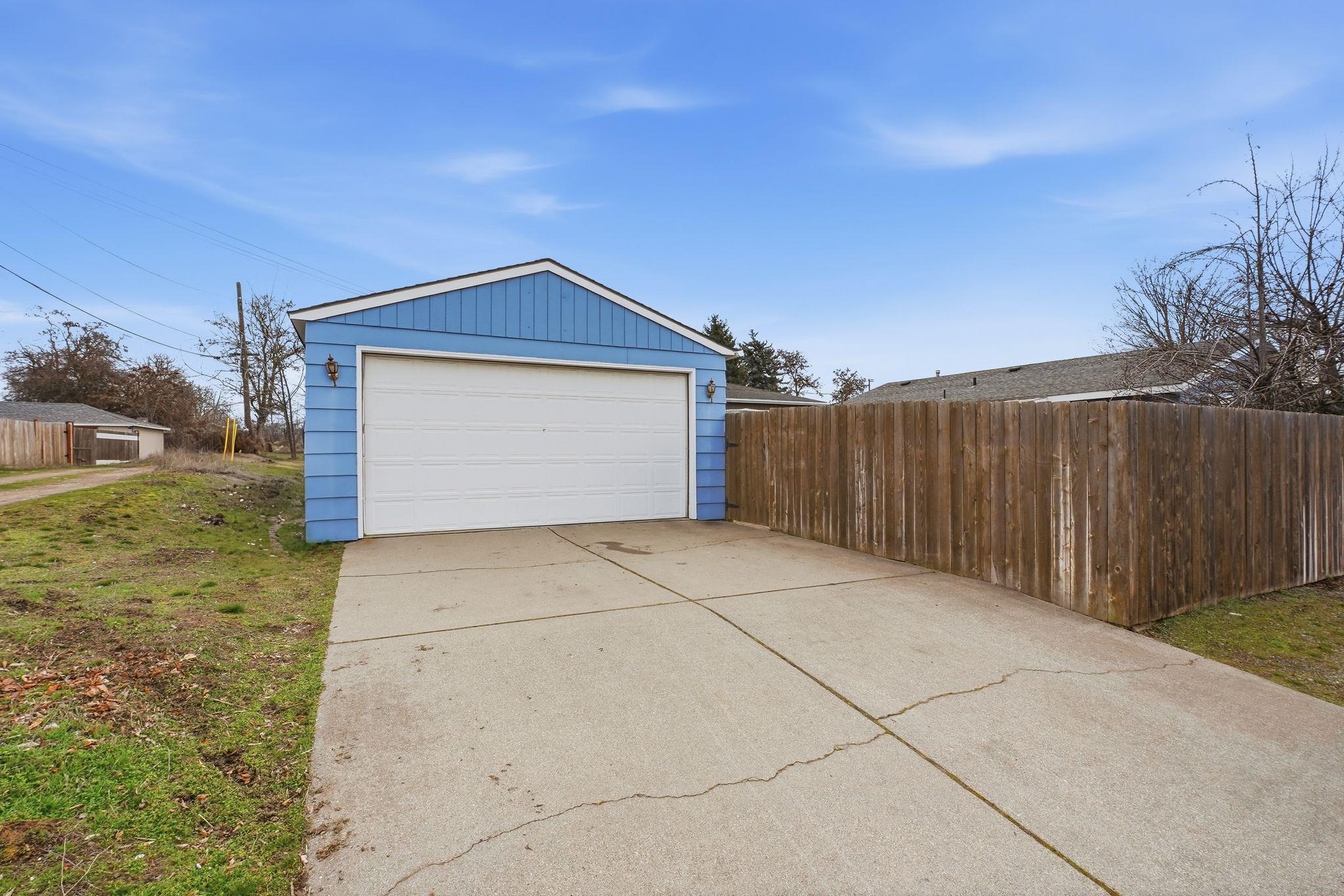1403 E Gordon Ct - Photo 38