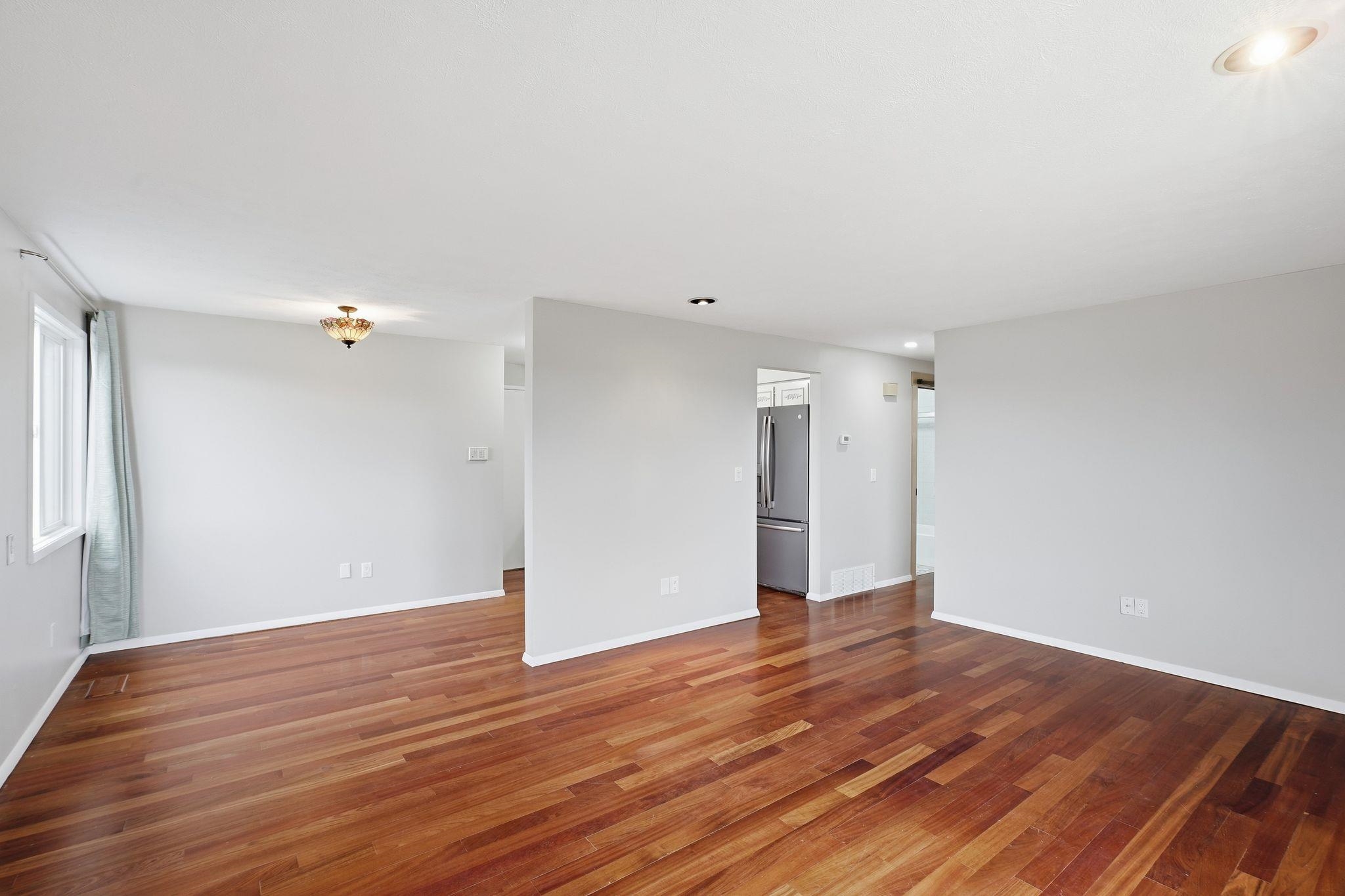 1403 E Gordon Ct - Photo 7