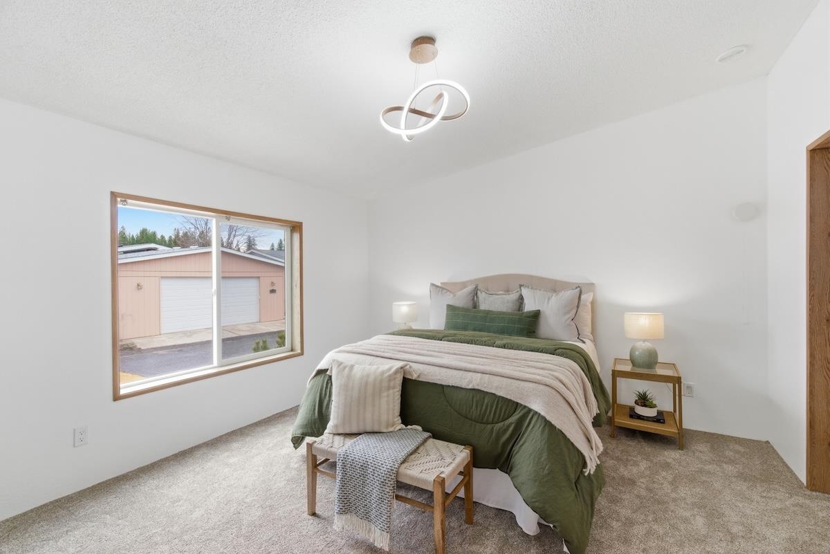 3419 E Garrison Ln - Photo 12