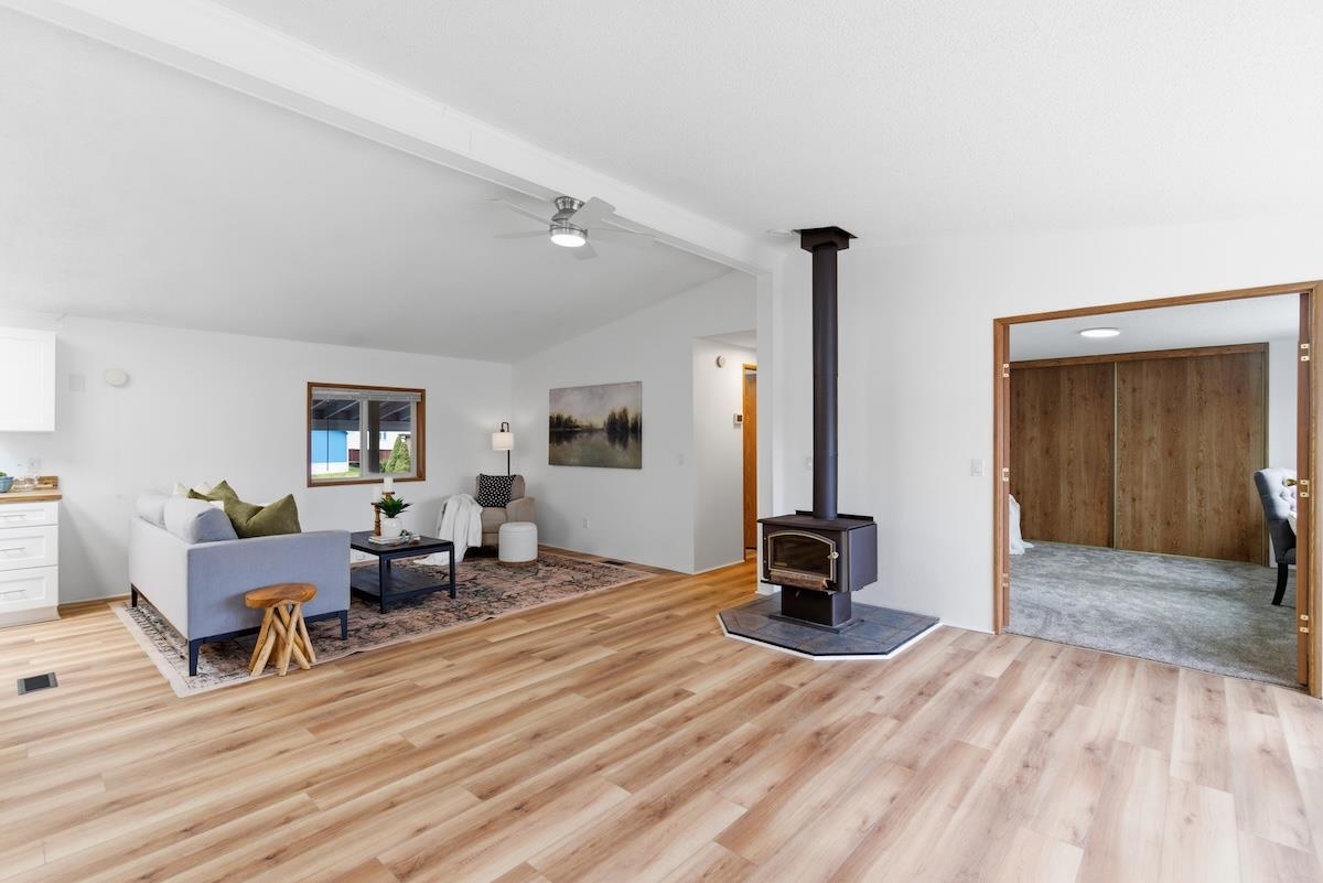 3419 E Garrison Ln - Photo 3