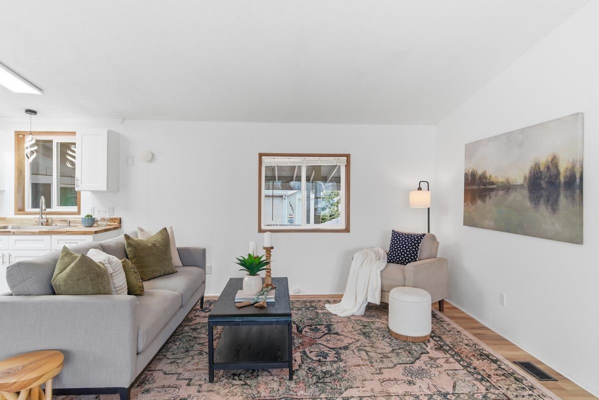 3419 E Garrison Ln - Photo 6