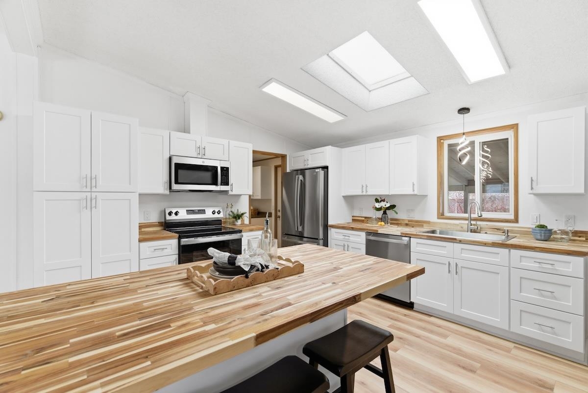 3419 E Garrison Ln - Photo 10