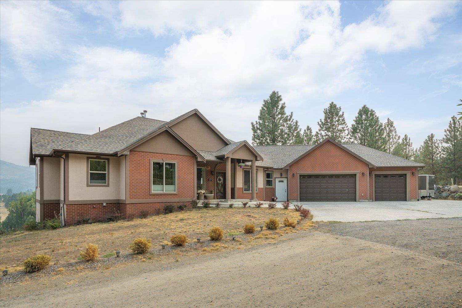 26515 E Mission Ave - Photo 1