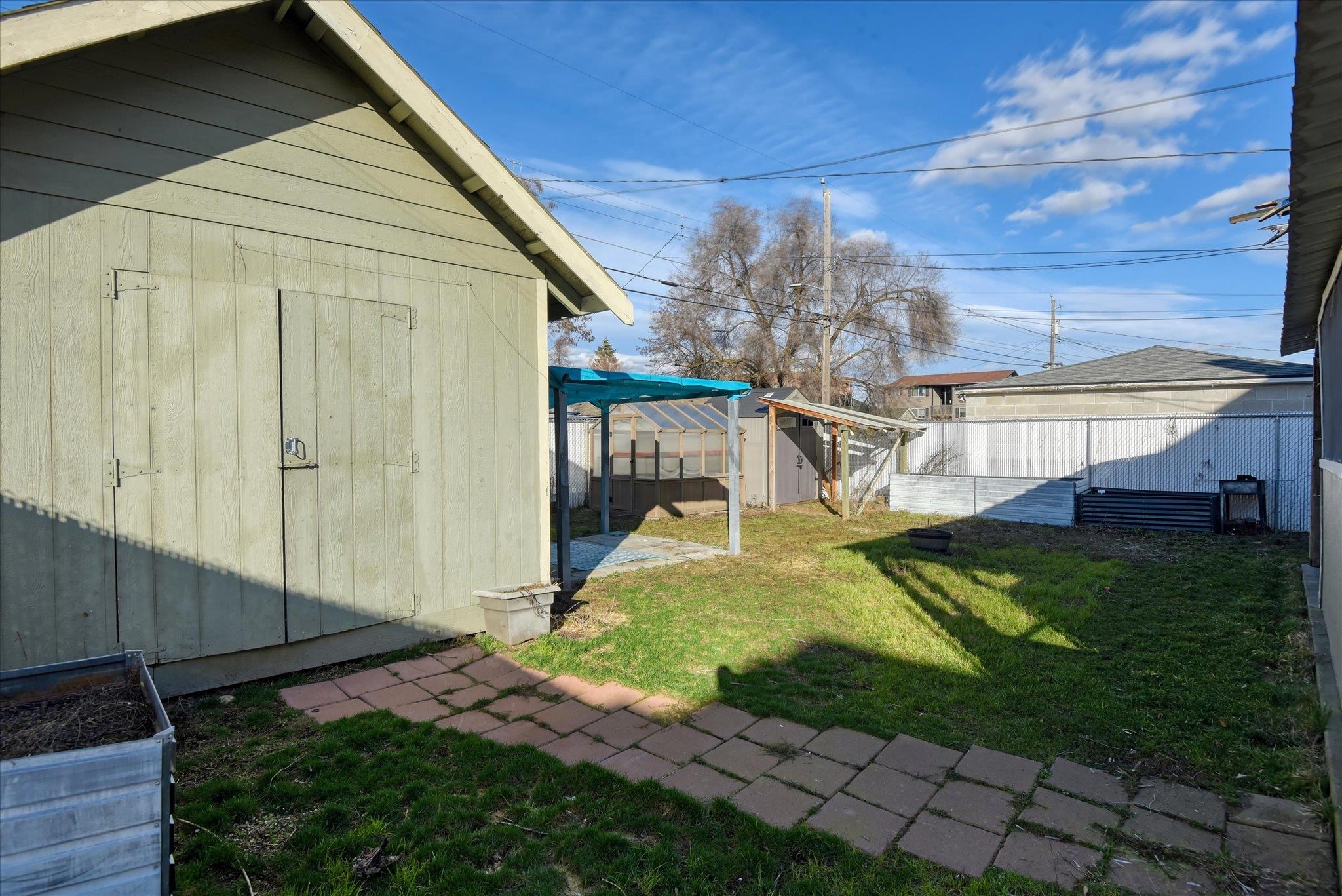 2715 E Diamond Ave - Photo 38